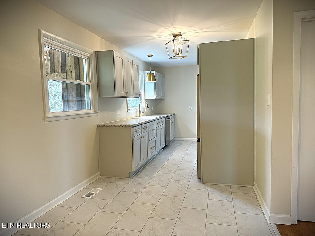 118 Collins Road Allons TN 38541