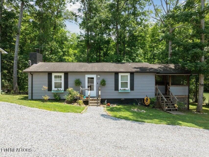 929 Black Alder Lane Dandridge TN 37725