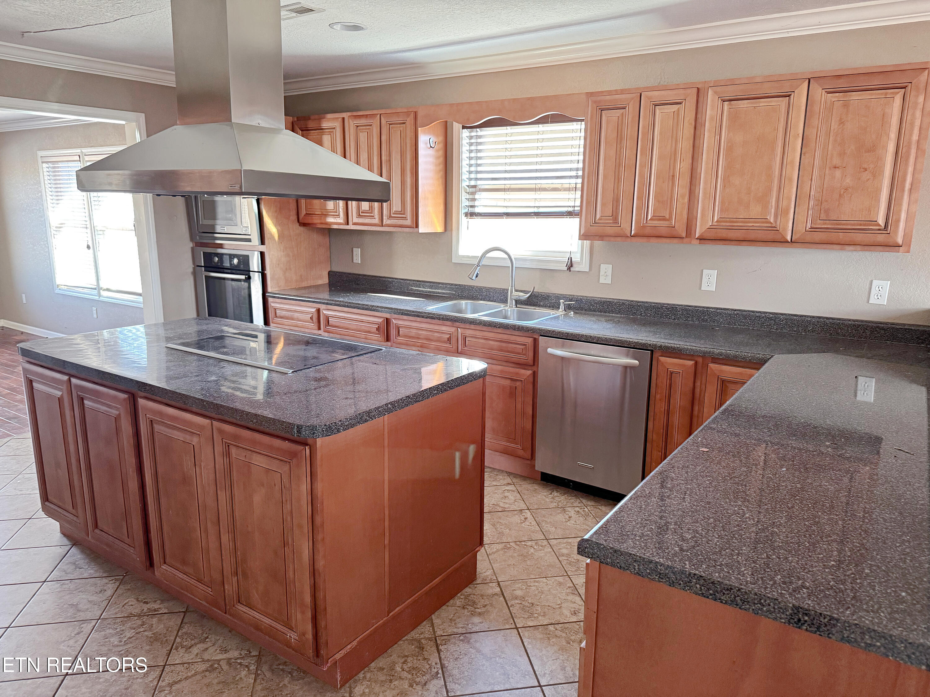 6005 Davis Ferry Road Loudon TN 37774