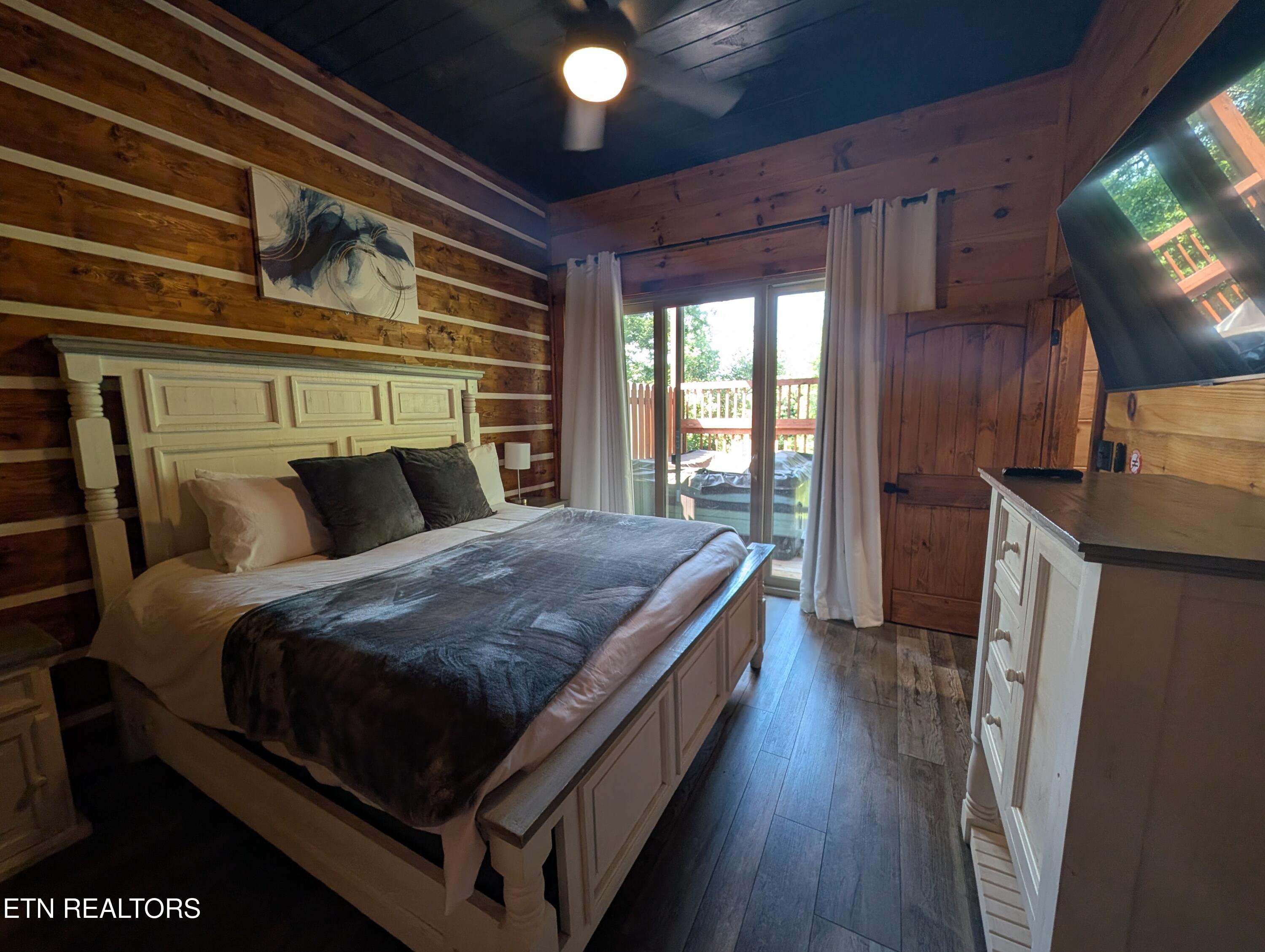 714 Old Ridge Road Gatlinburg TN 37738