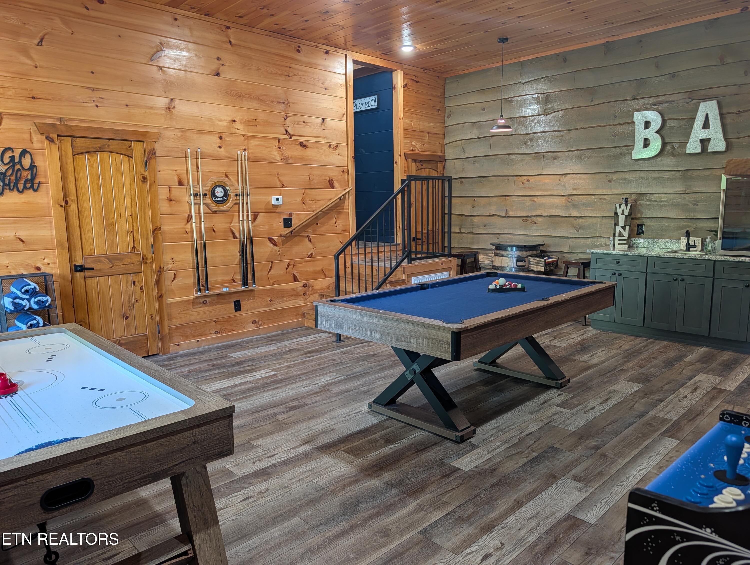 714 Old Ridge Road Gatlinburg TN 37738