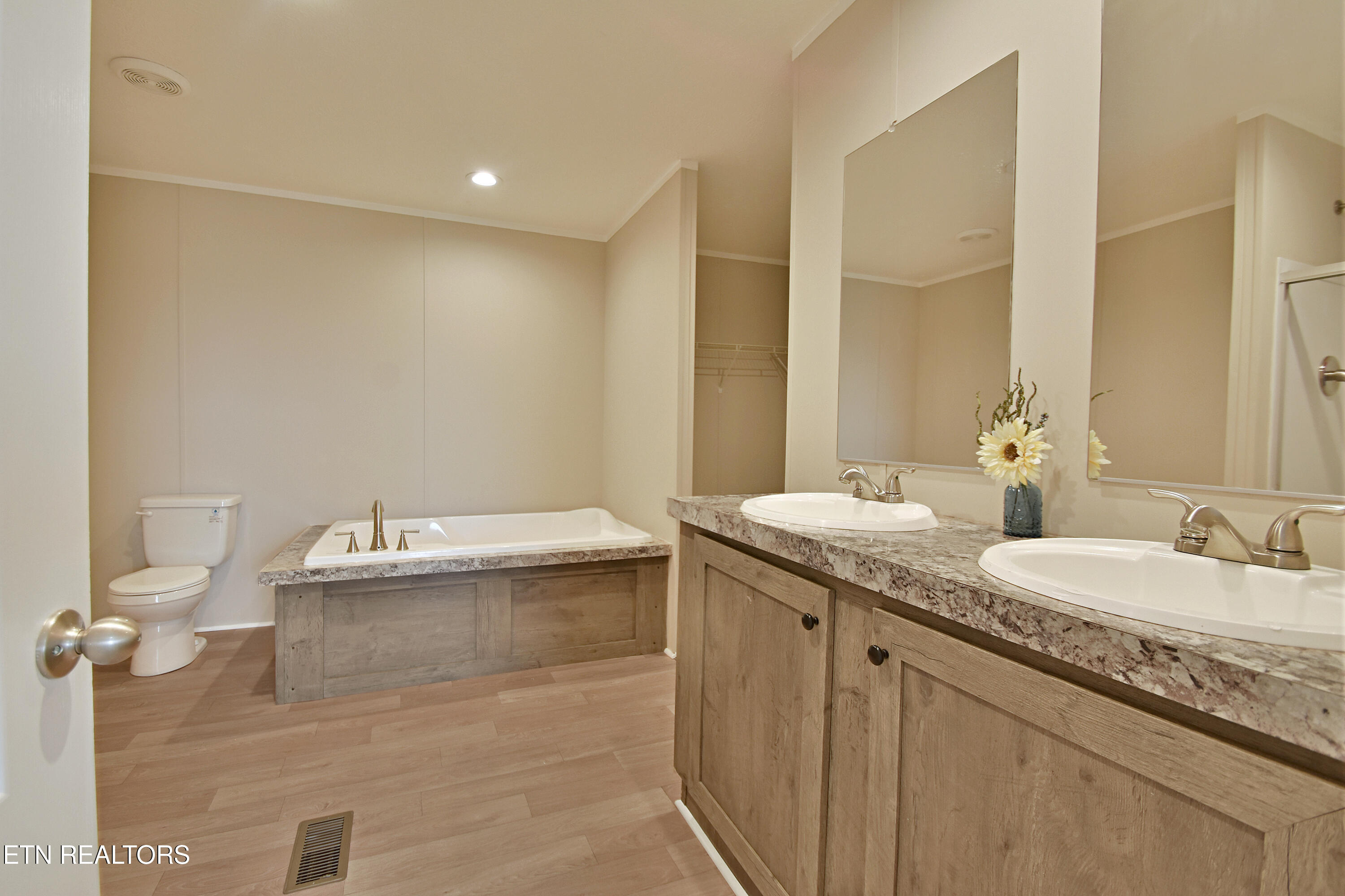 323 Foster Road Blaine TN 37709