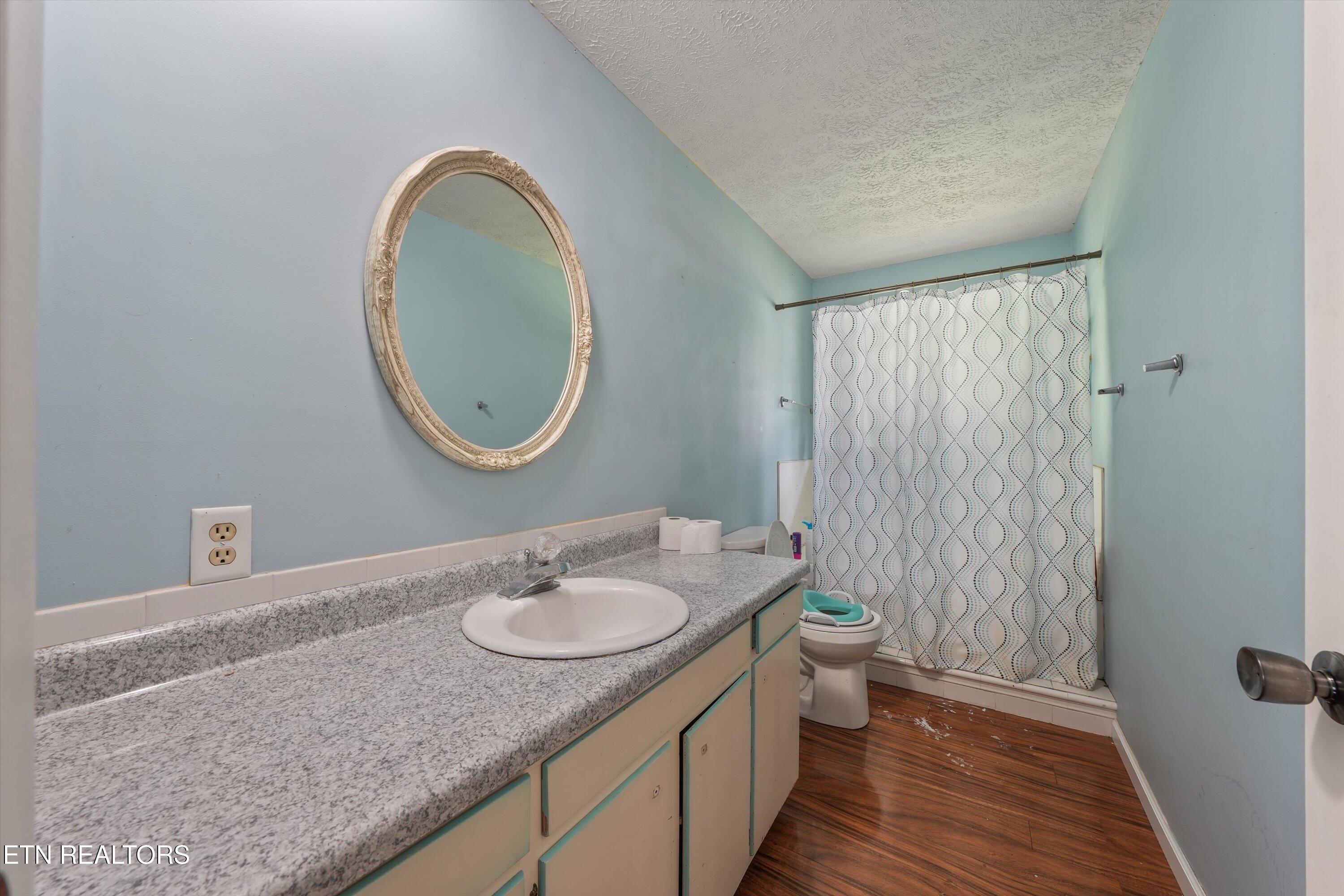 1696 Clouds Road New Tazewell TN 37825