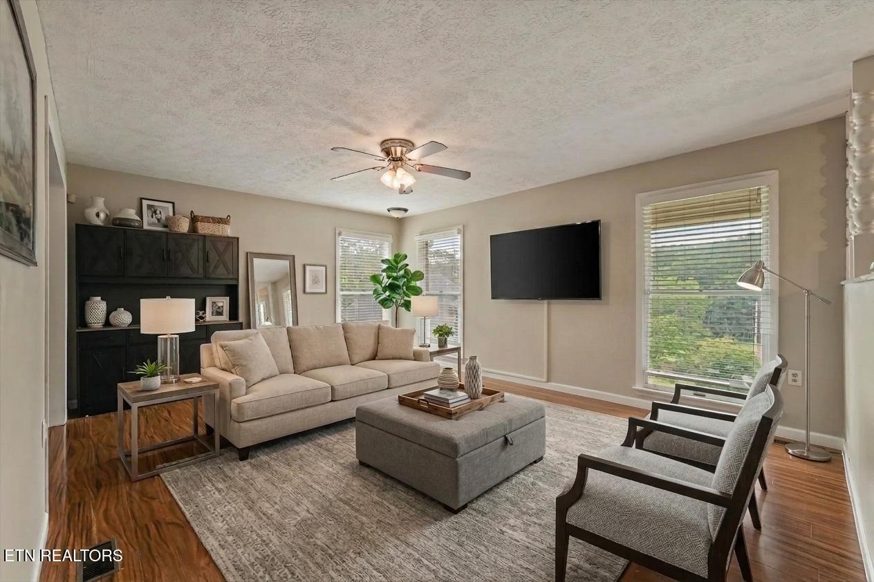 1696 Clouds Road New Tazewell TN 37825