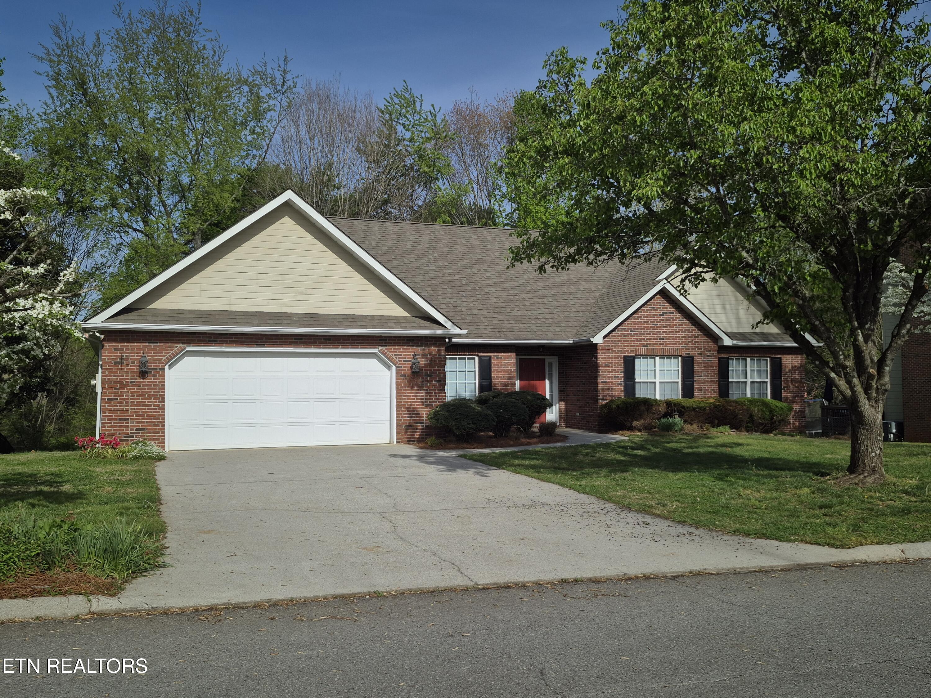 7017 Lake Bluff Court Knoxville TN 37920