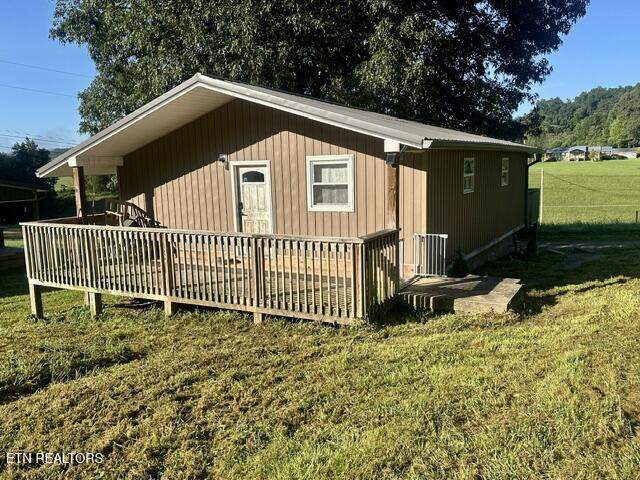 303 Robertson Lane Speedwell TN 37870