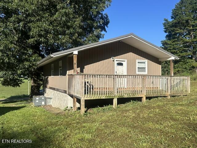 303 Robertson Lane Speedwell TN 37870