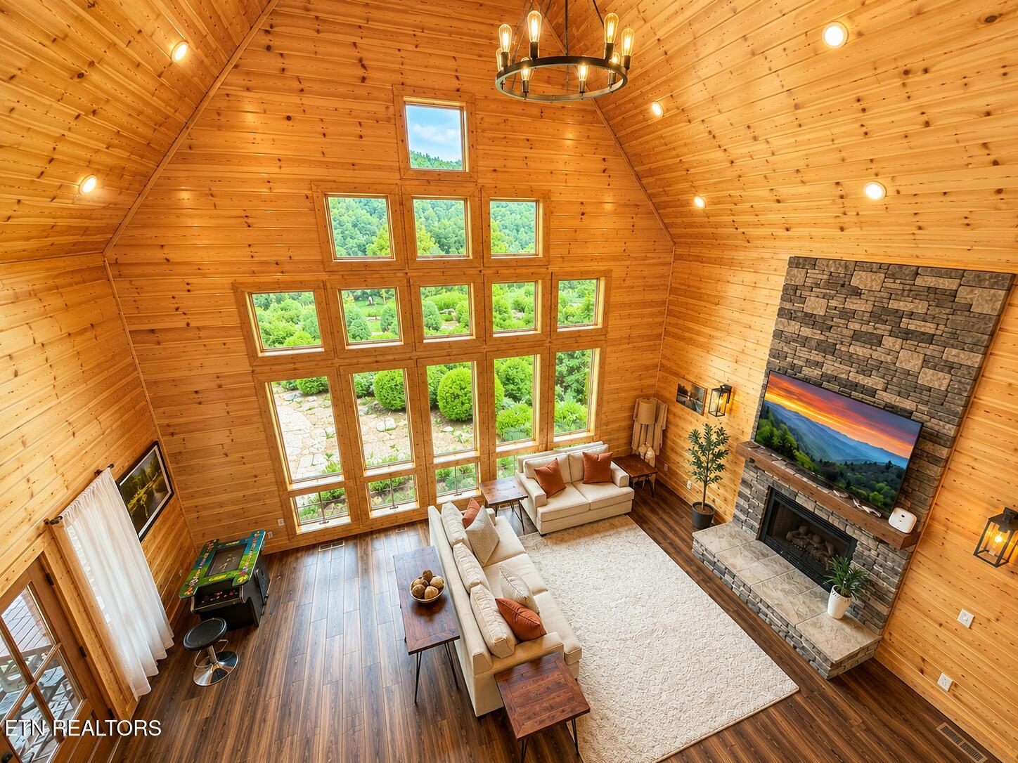 862 Crest View Drive Gatlinburg TN 37738