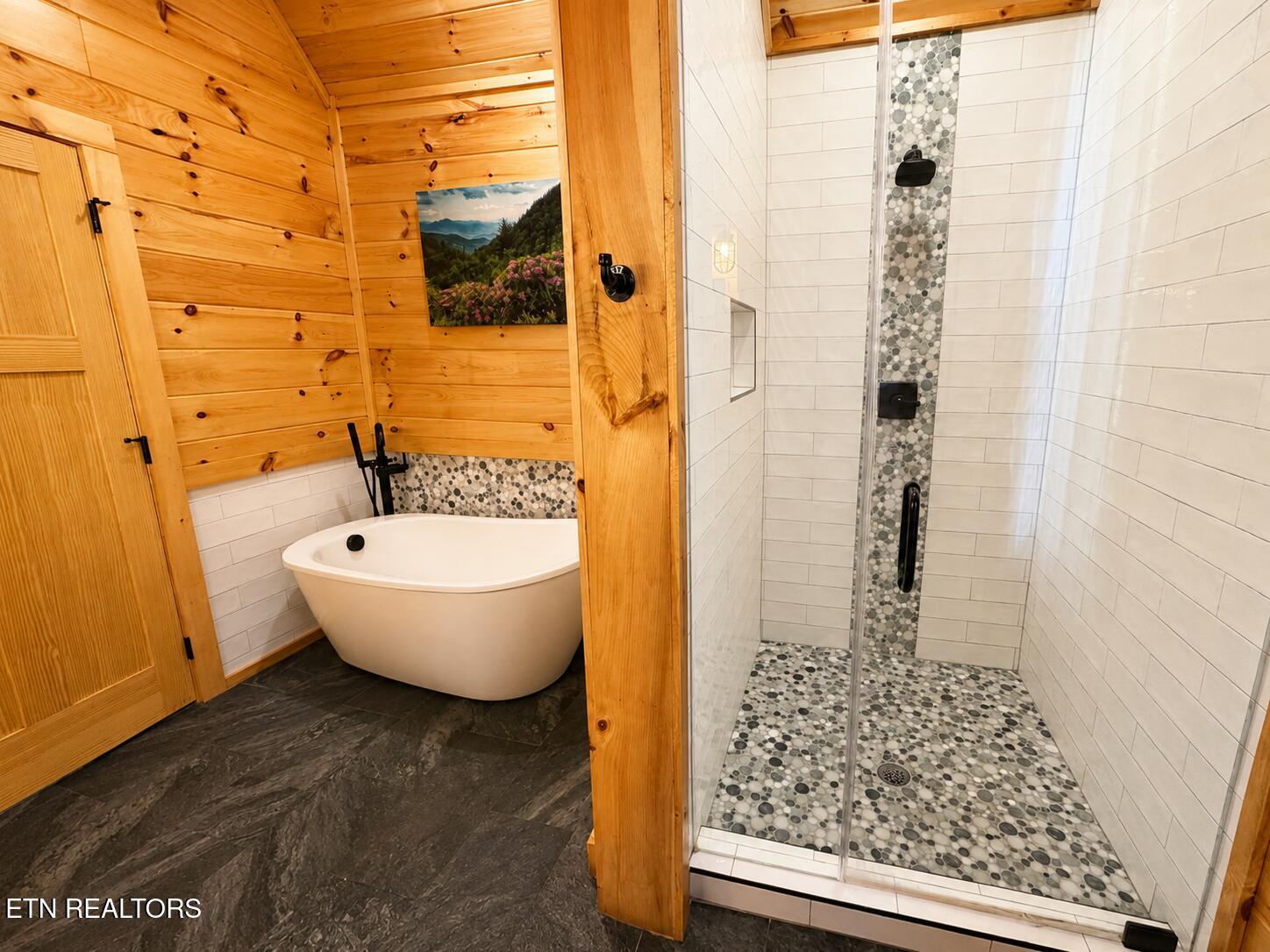 862 Crest View Drive Gatlinburg TN 37738