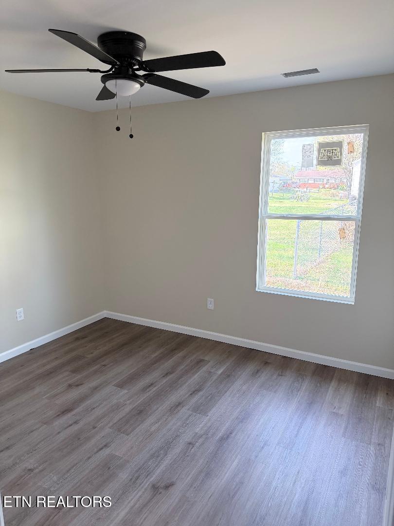2528 E Clark Avenue Maryville TN 37804