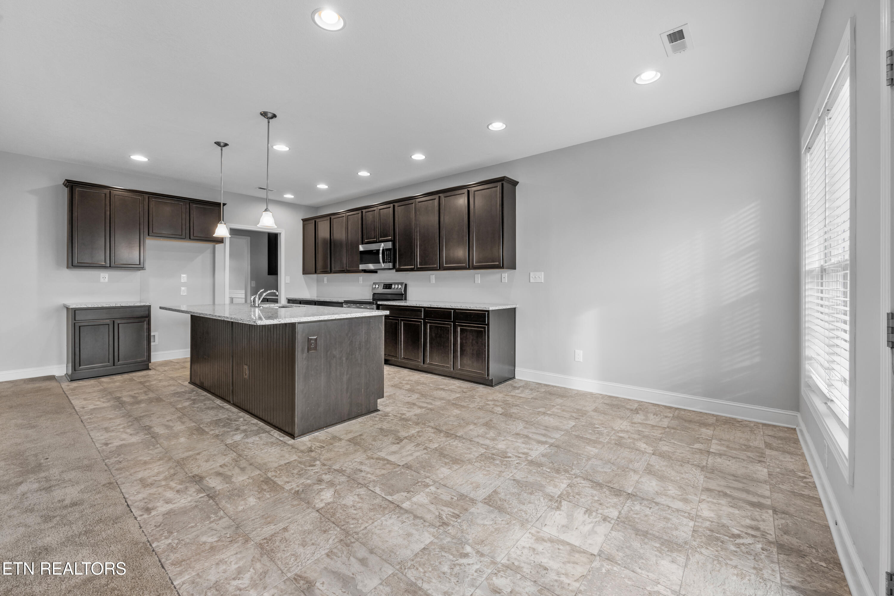 1824 Glen Shady Boulevard Knoxville TN 37922