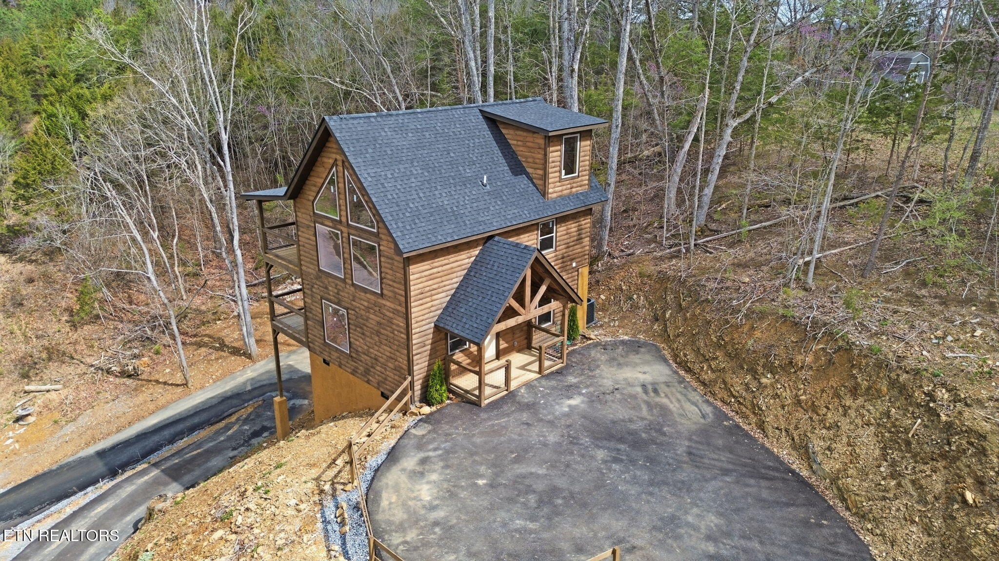 893 Beverly Hills Drive Sevierville TN 37862