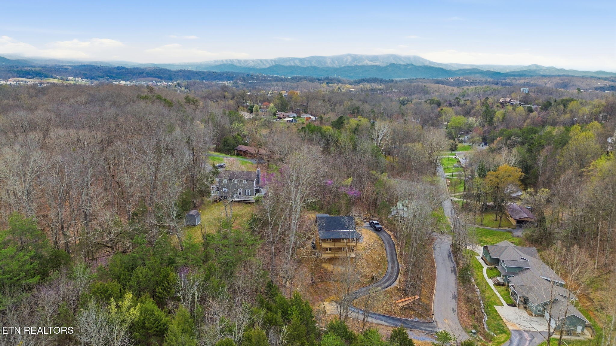 893 Beverly Hills Drive Sevierville TN 37862