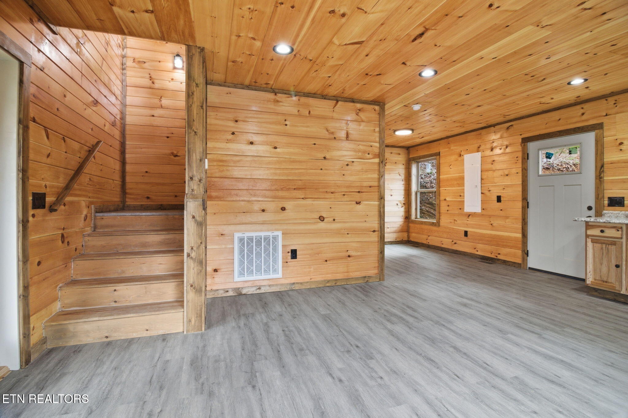 893 Beverly Hills Drive Sevierville TN 37862