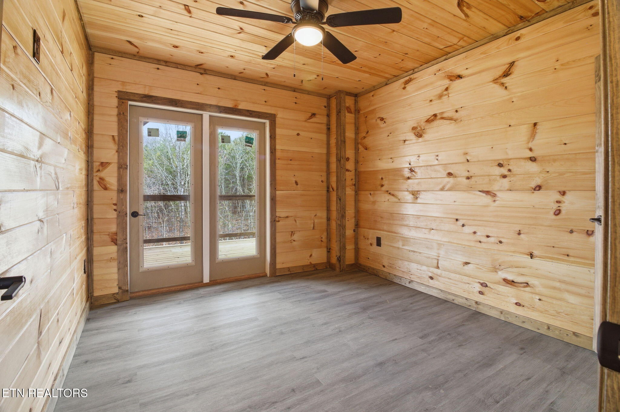 893 Beverly Hills Drive Sevierville TN 37862