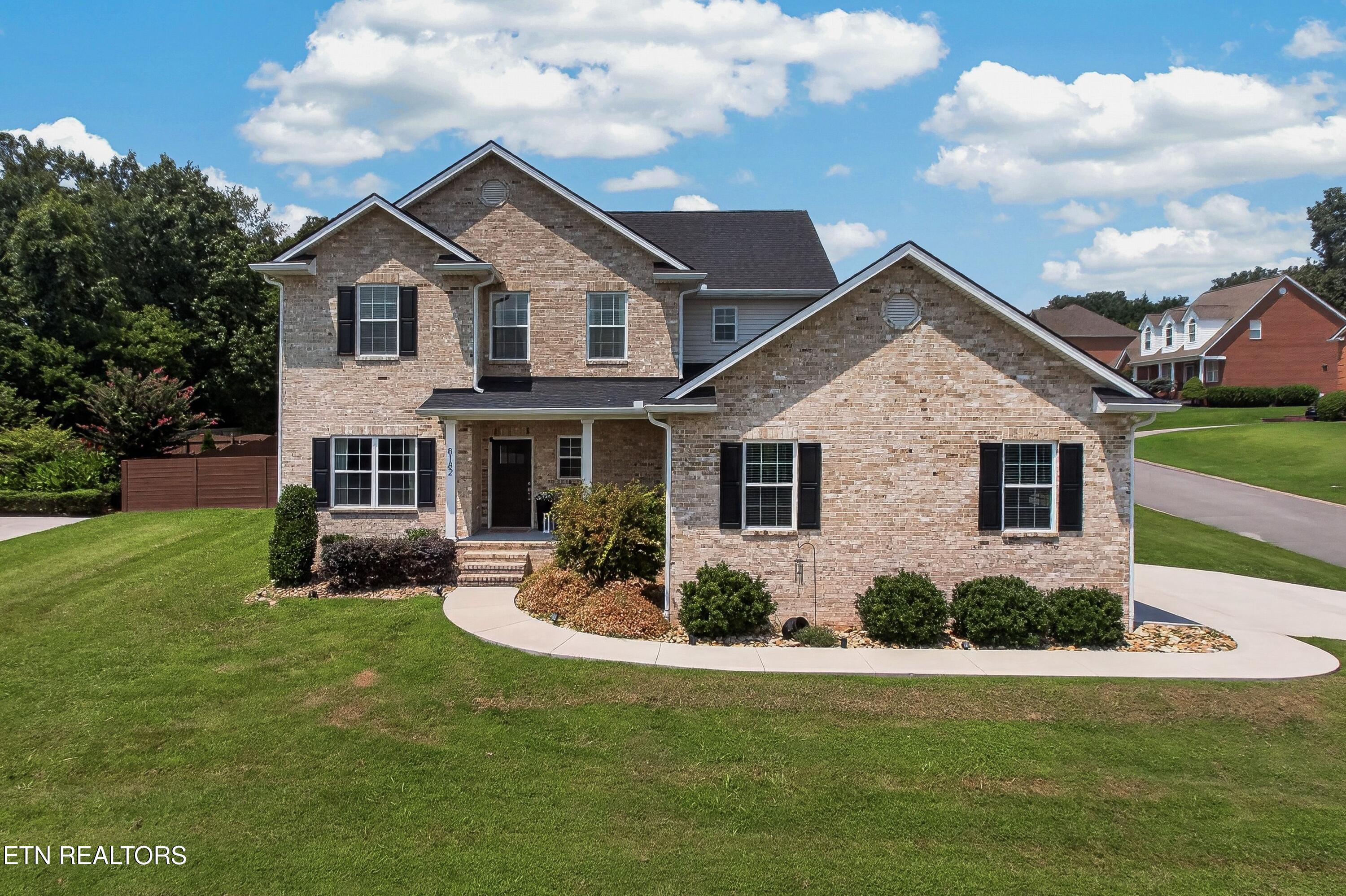 8182 Leclay Drive Knoxville TN 37938