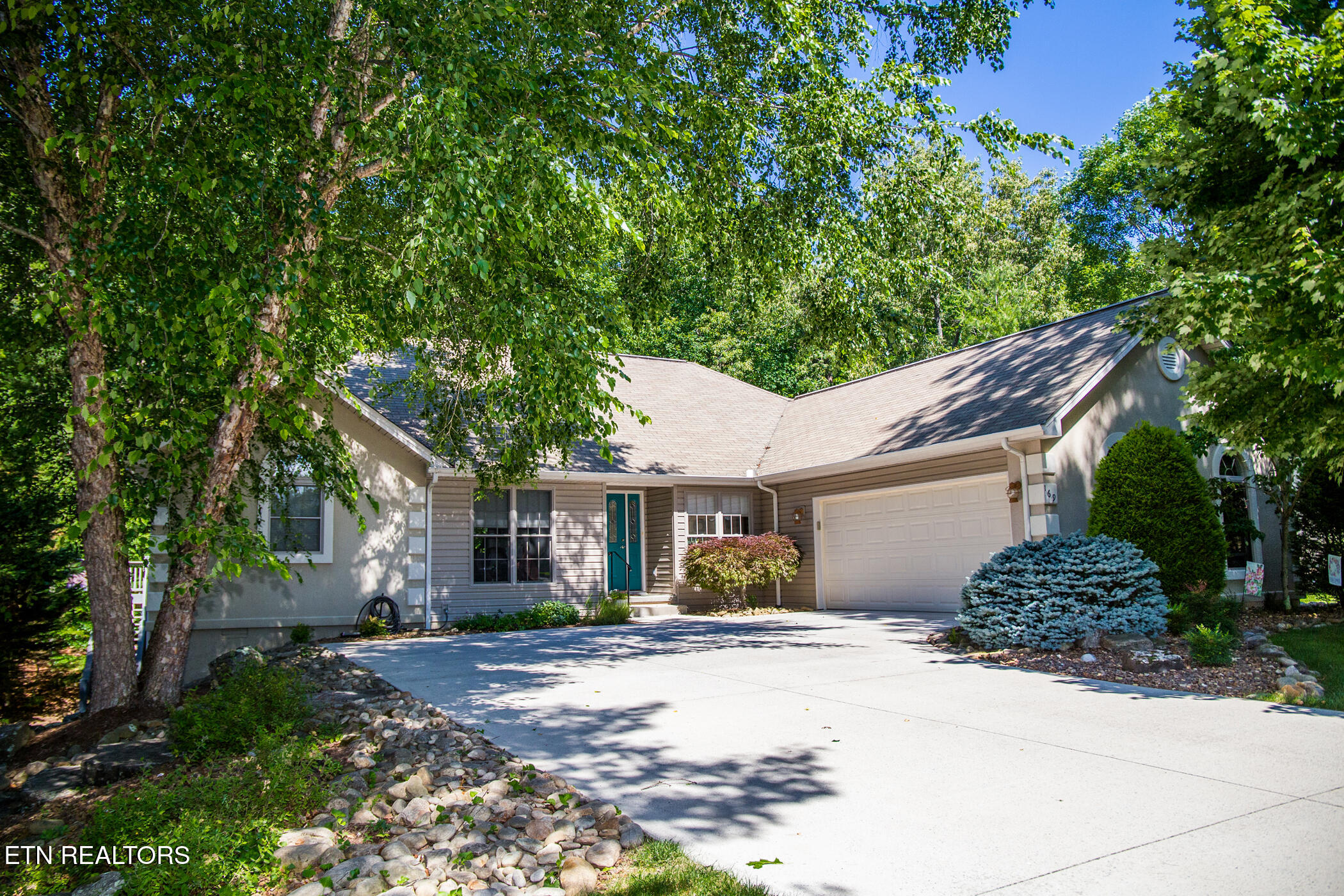 169 Forest View Drive Crossville TN 38558