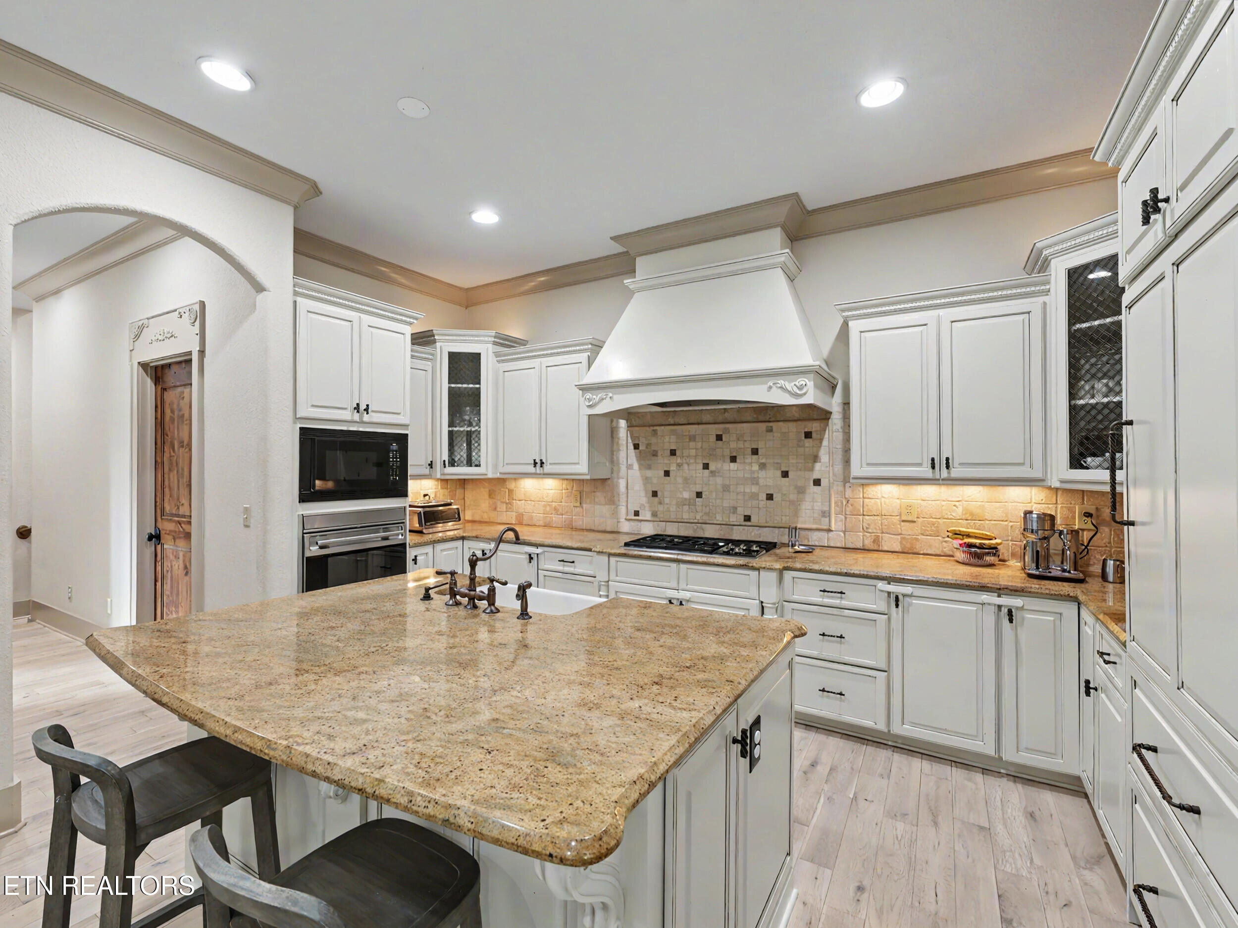 3320 High Pointe Way Louisville TN 37777