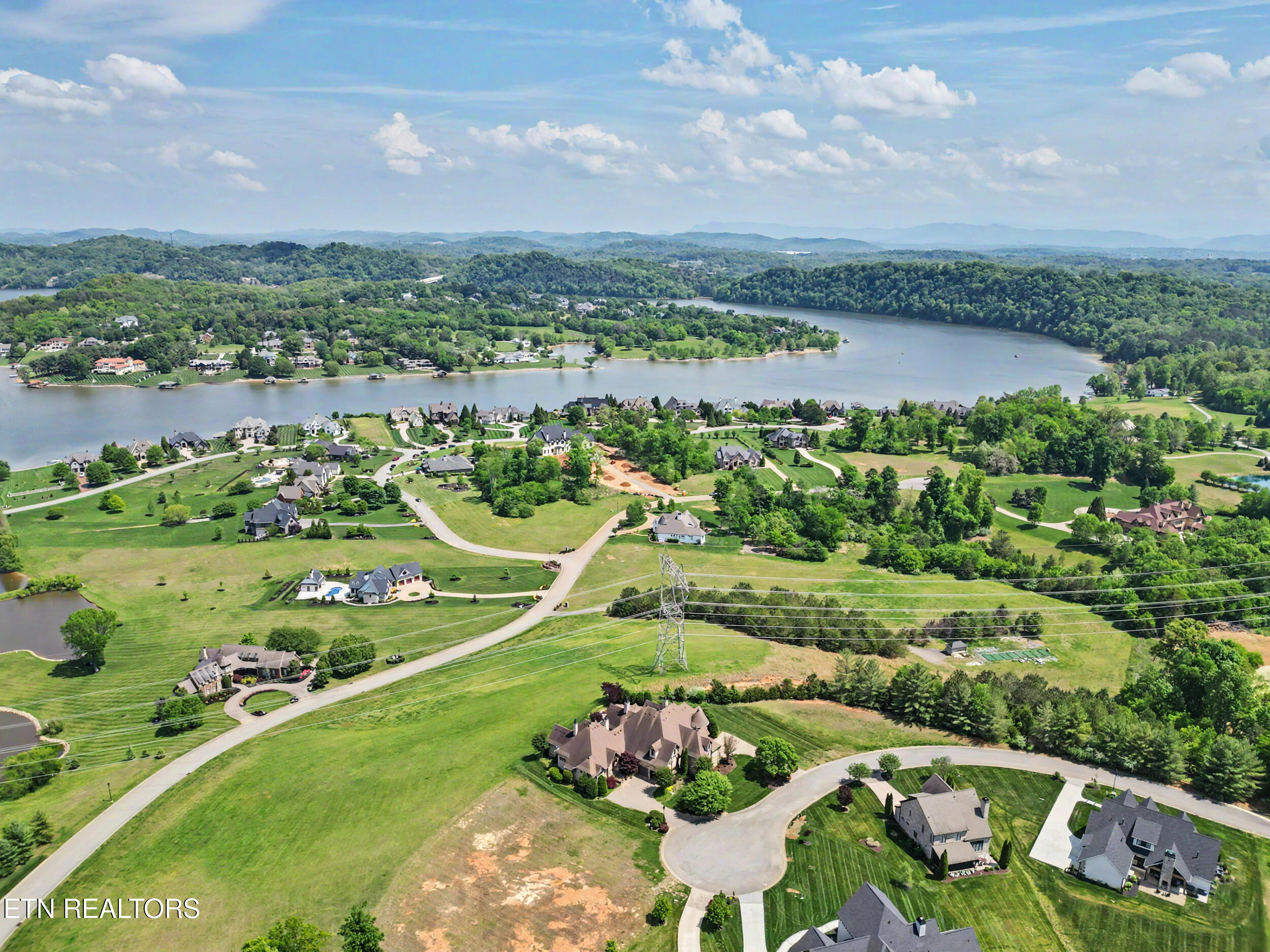 3320 High Pointe Way Louisville TN 37777
