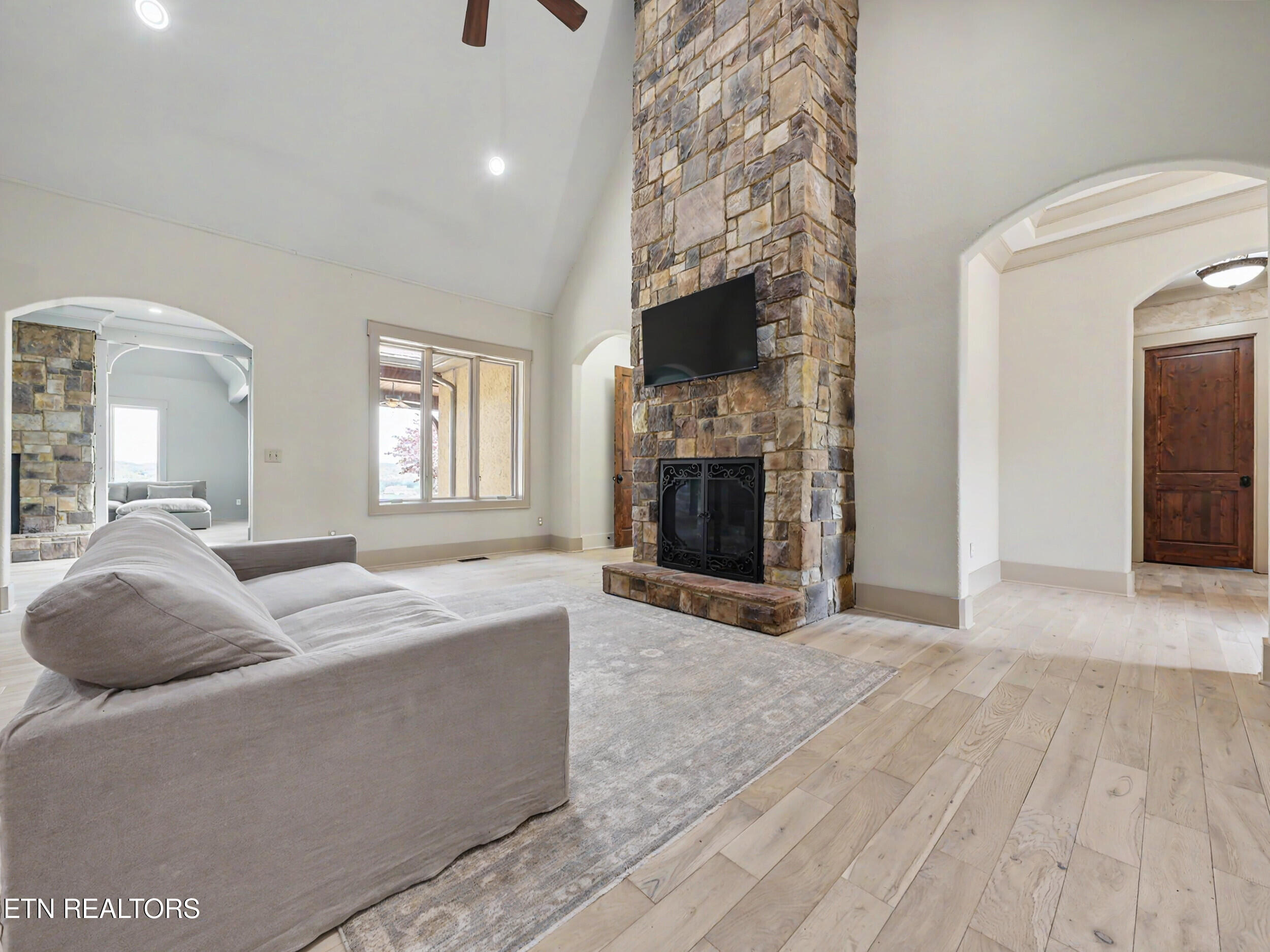 3320 High Pointe Way Louisville TN 37777