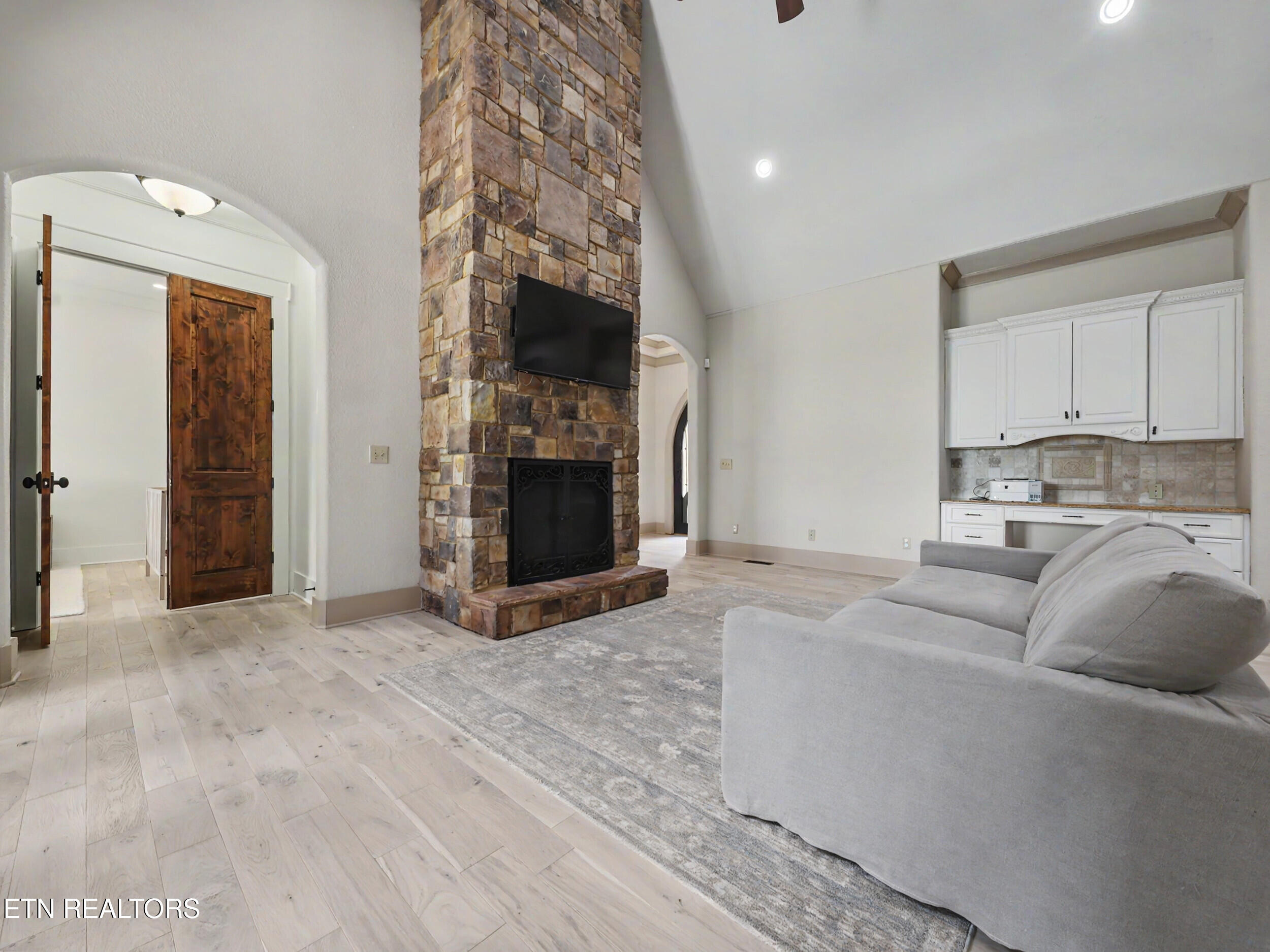 3320 High Pointe Way Louisville TN 37777