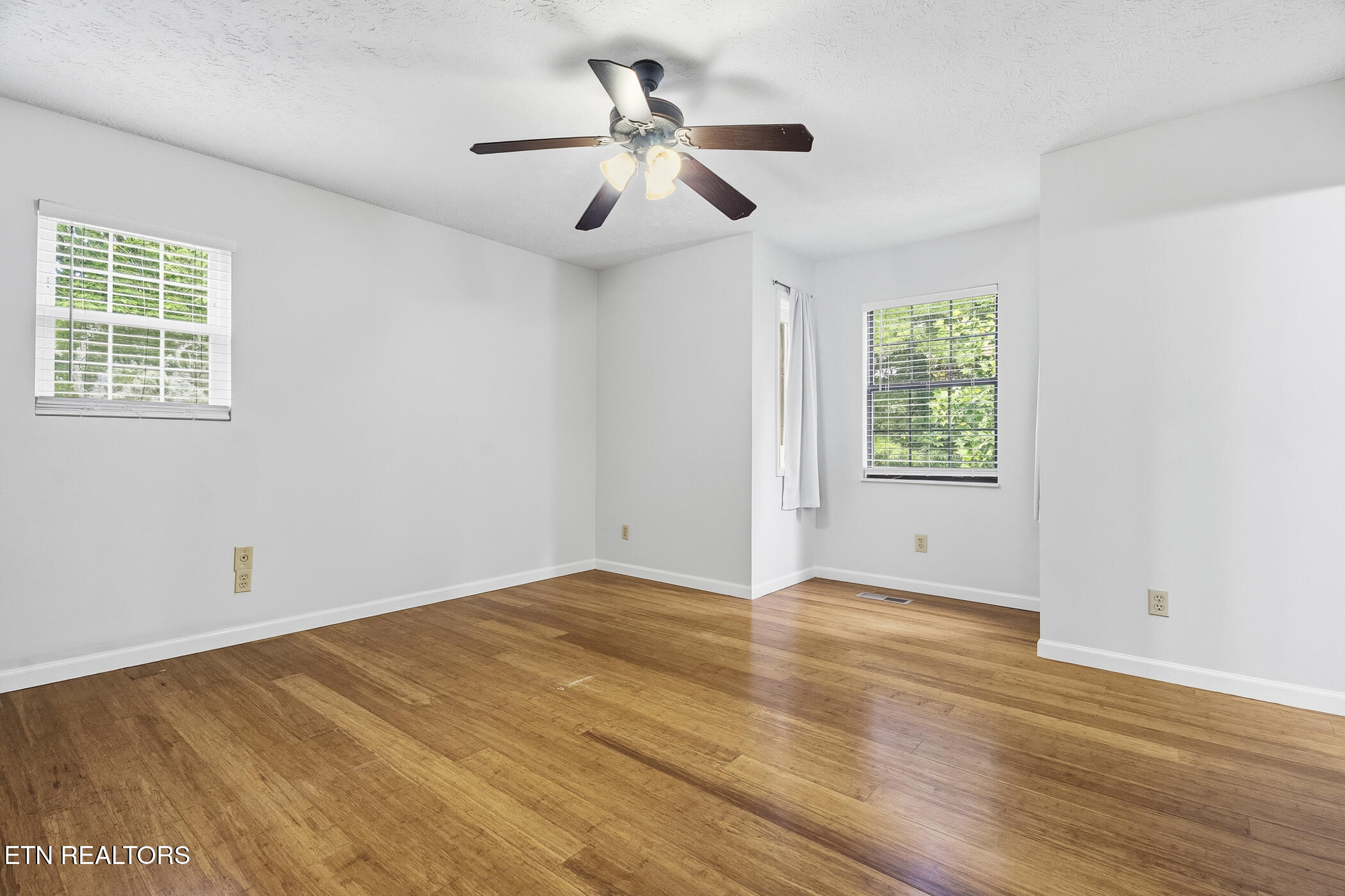 809 Widgeon Lane Knoxville TN 37934