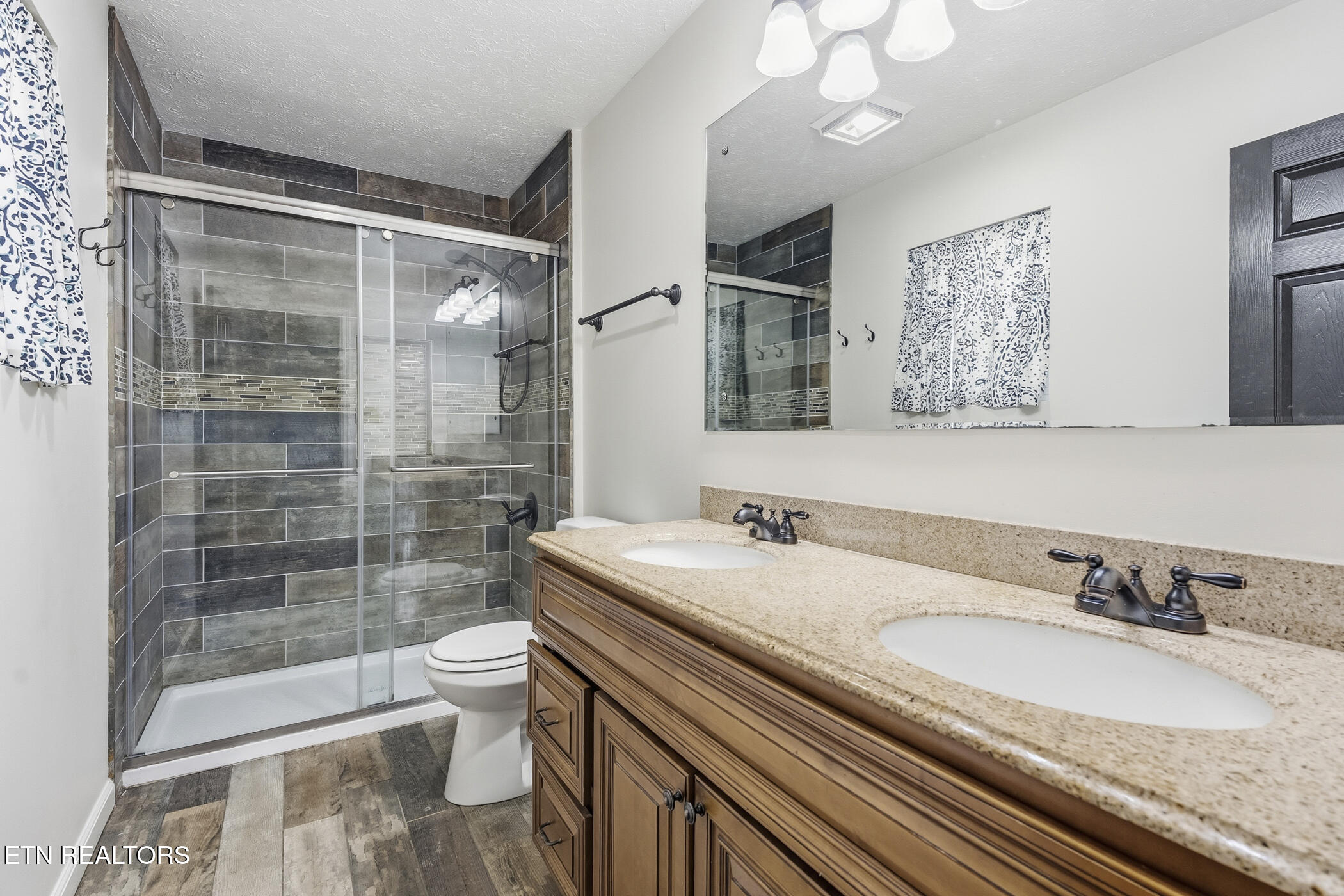 809 Widgeon Lane Knoxville TN 37934