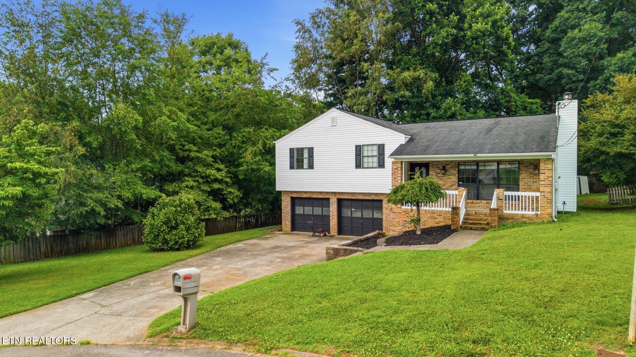 809 Widgeon Lane Knoxville TN 37934