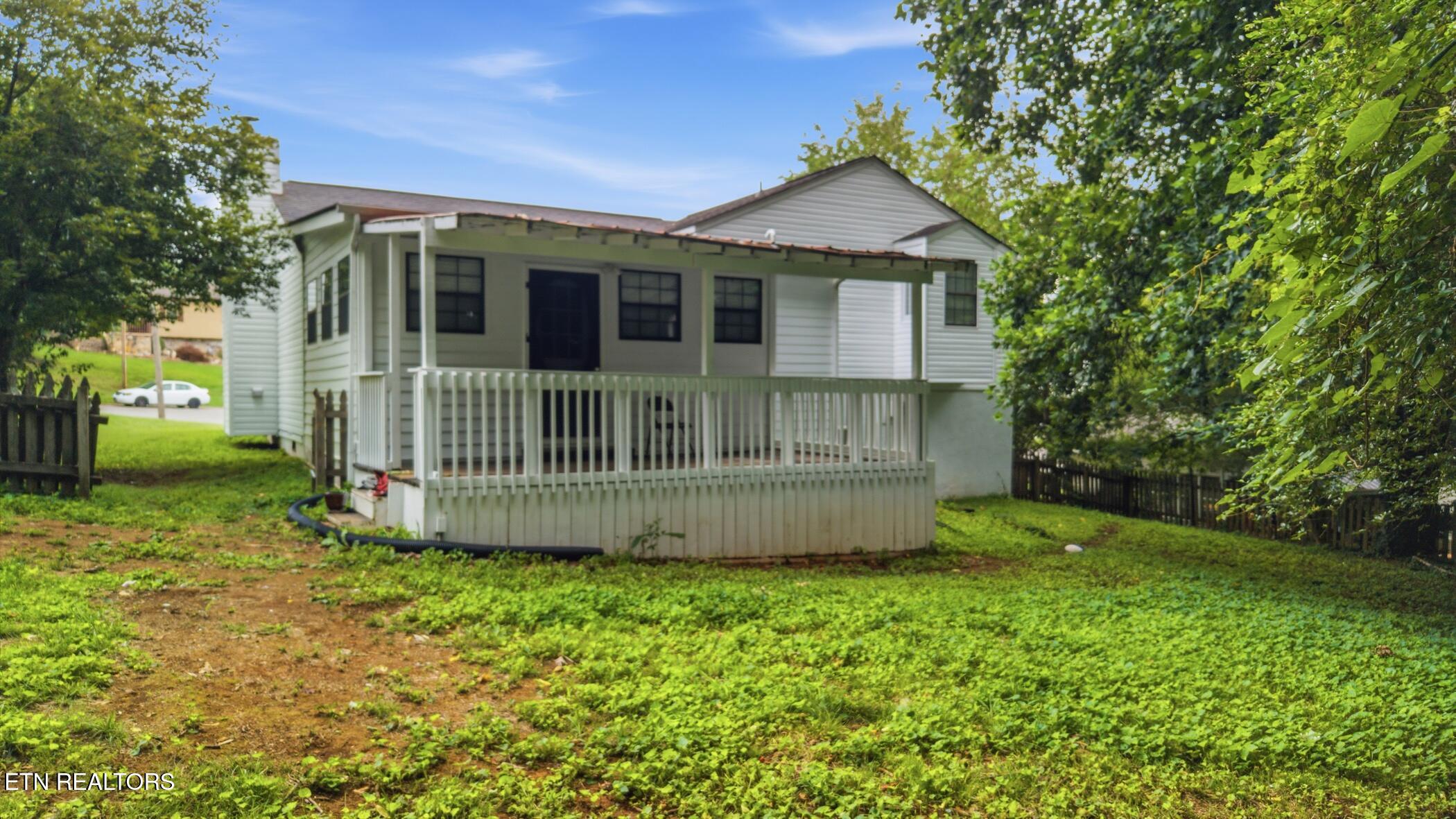 809 Widgeon Lane Knoxville TN 37934