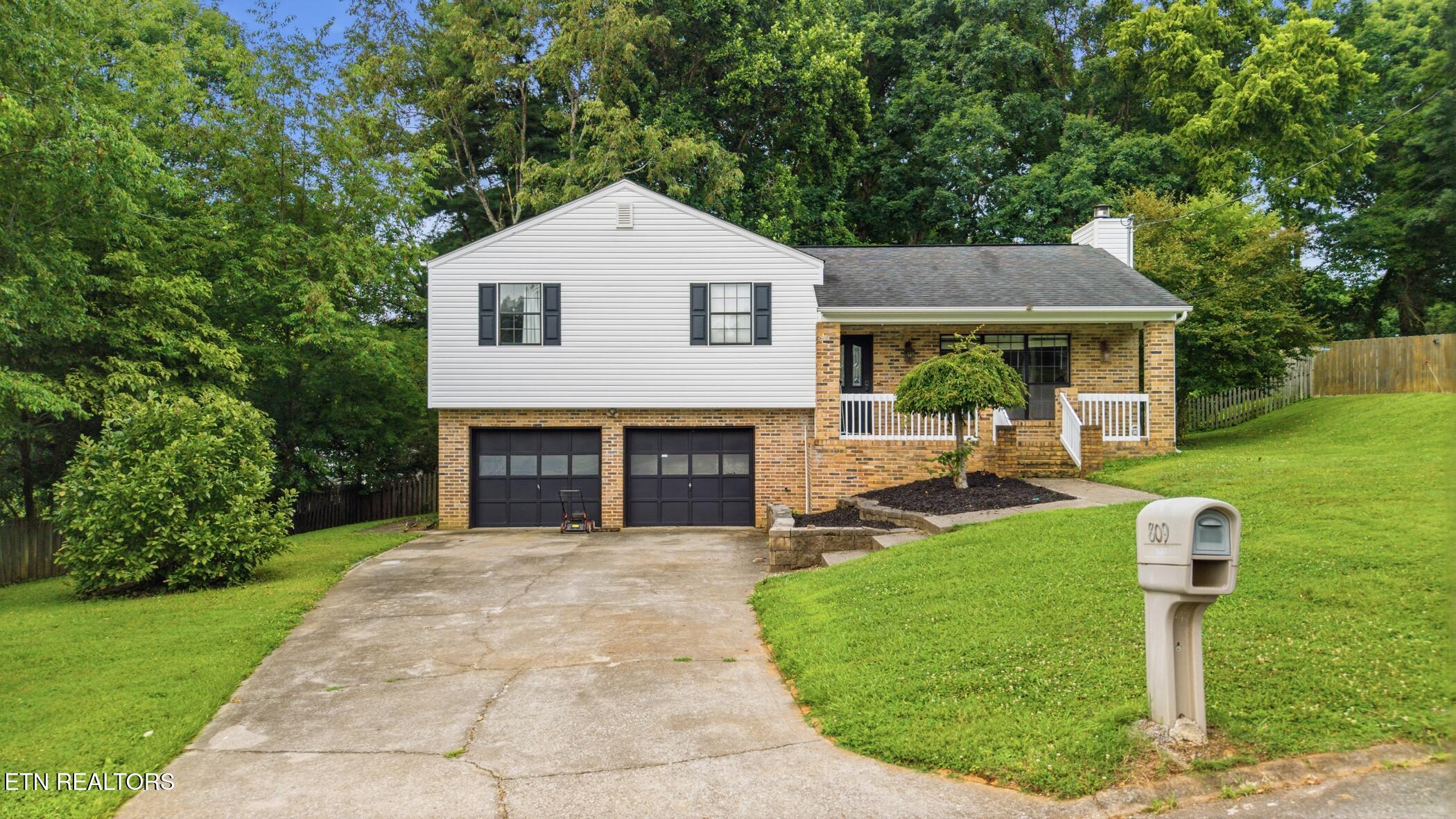 809 Widgeon Lane Knoxville TN 37934