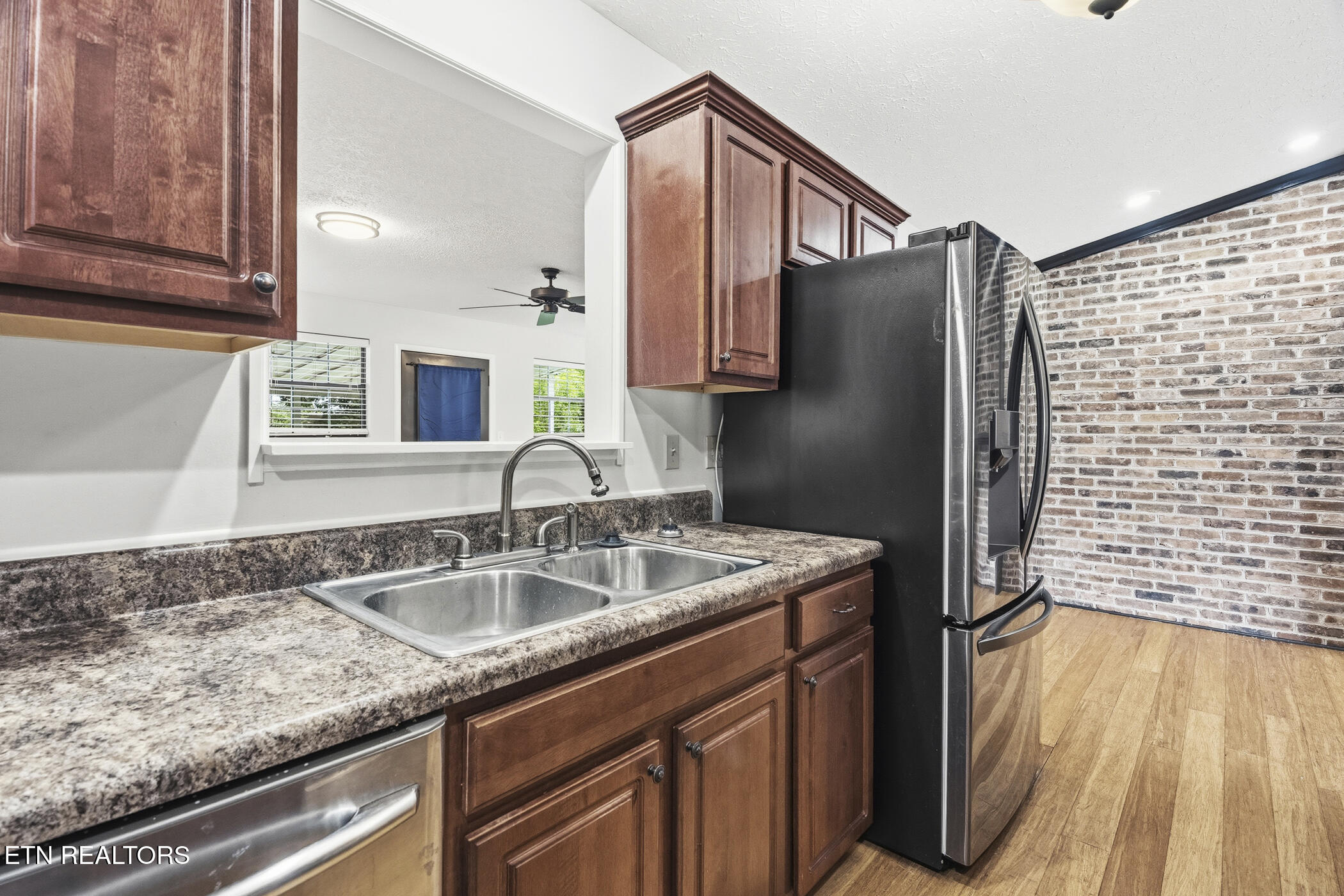 809 Widgeon Lane Knoxville TN 37934