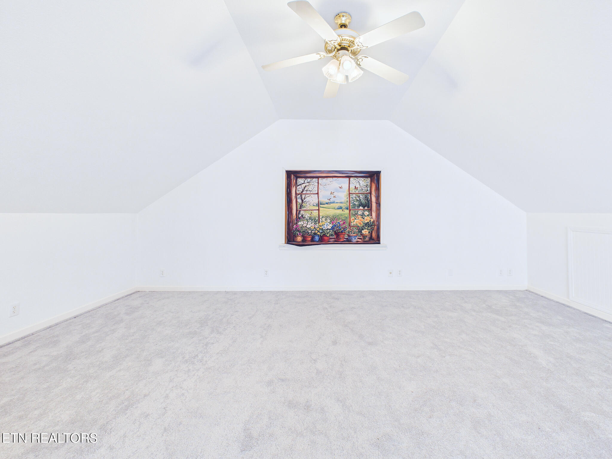 228 County Road 326 Sweetwater TN 37874