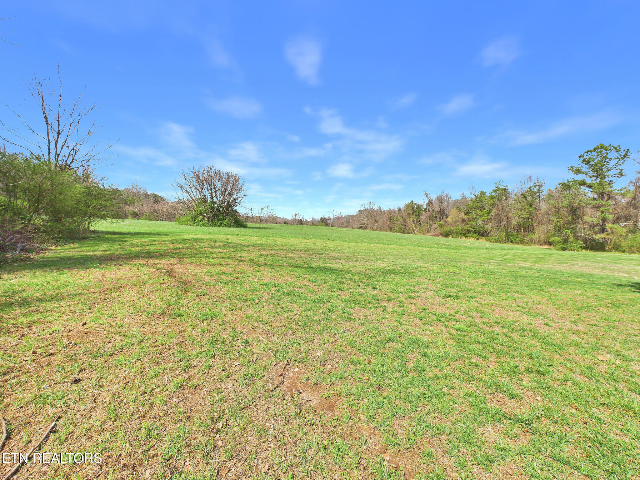 228 County Road 326 Sweetwater TN 37874