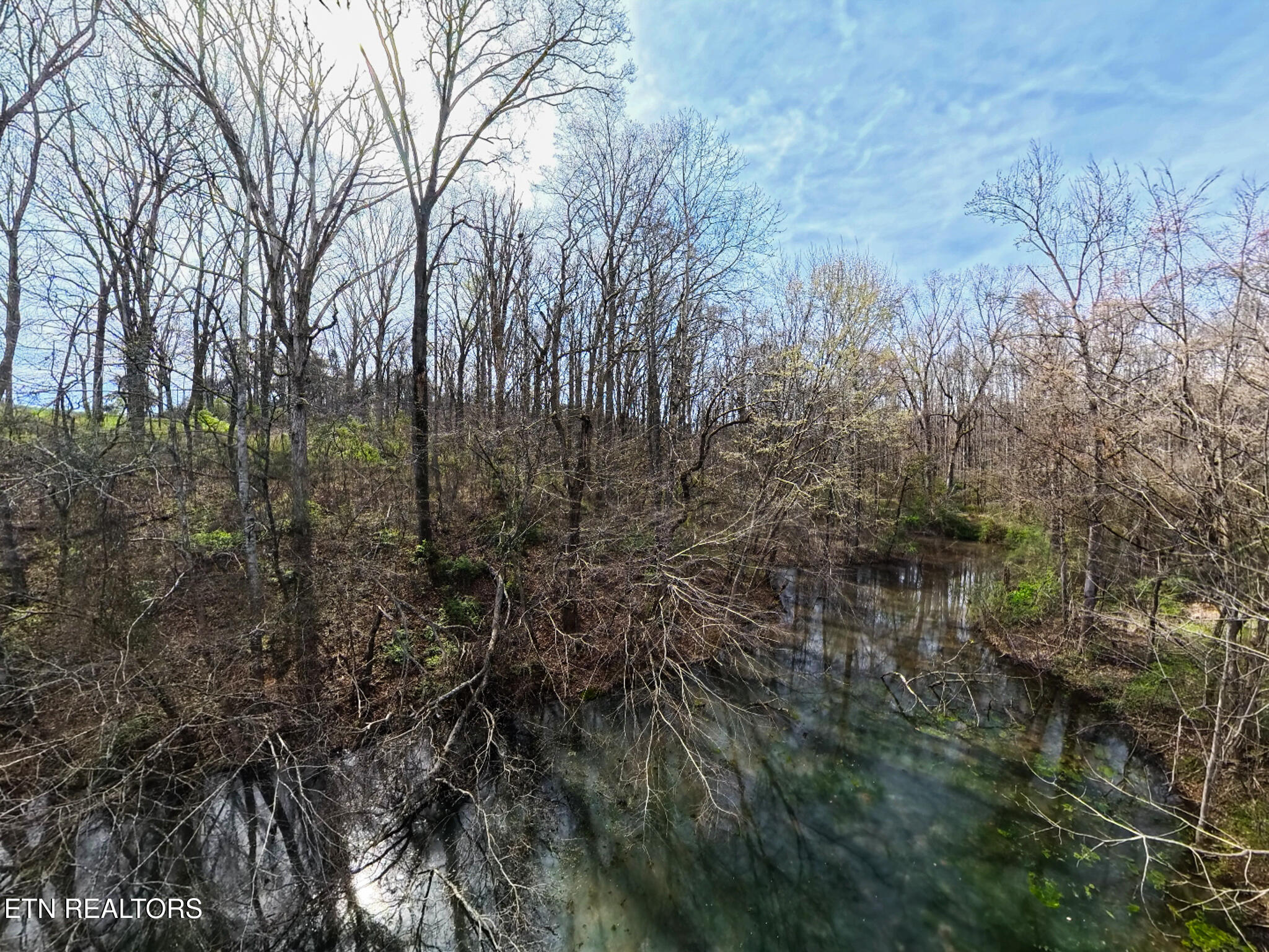 228 County Road 326 Sweetwater TN 37874