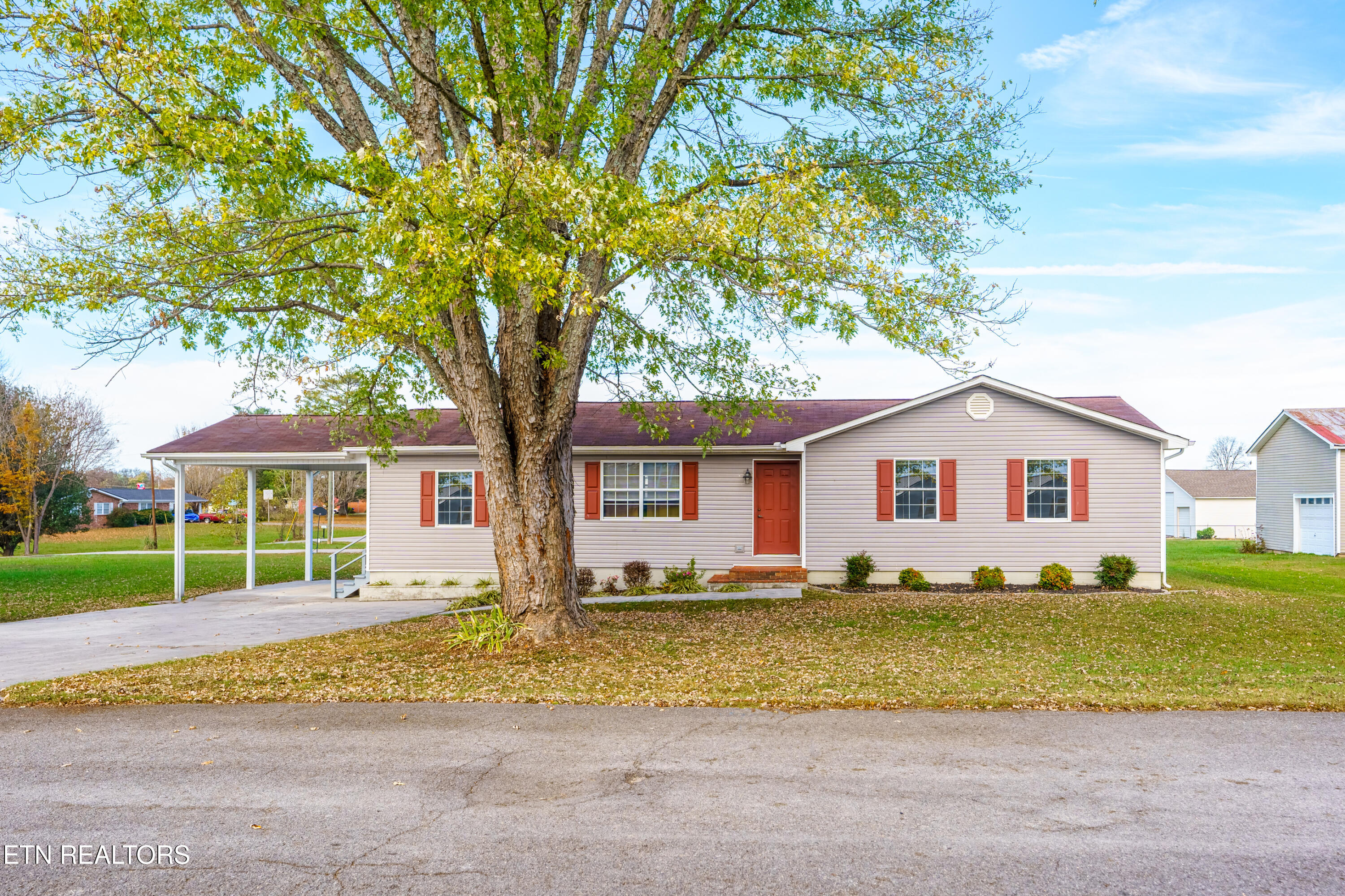 1023 Meek Street Madisonville TN 37354