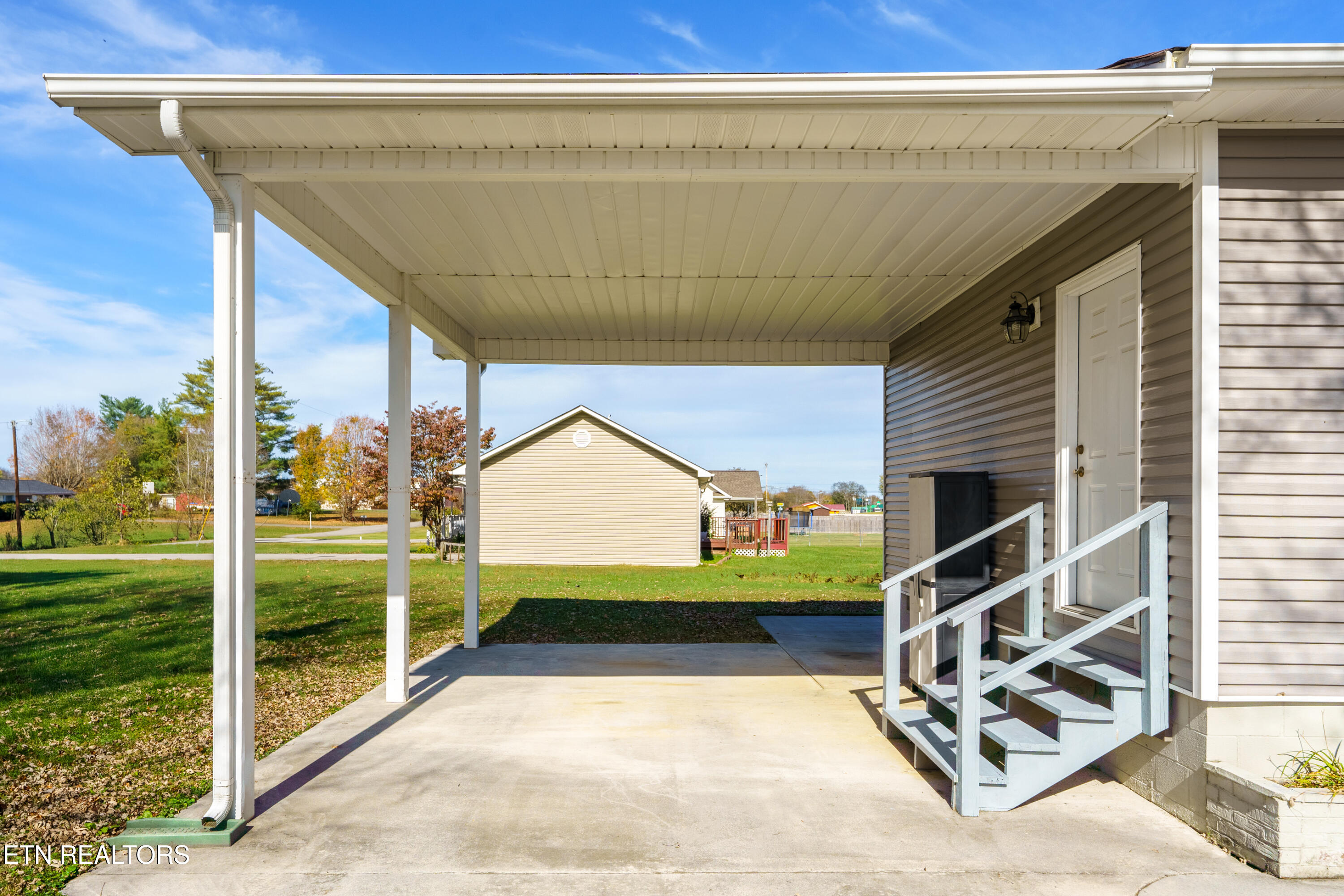 1023 Meek Street Madisonville TN 37354