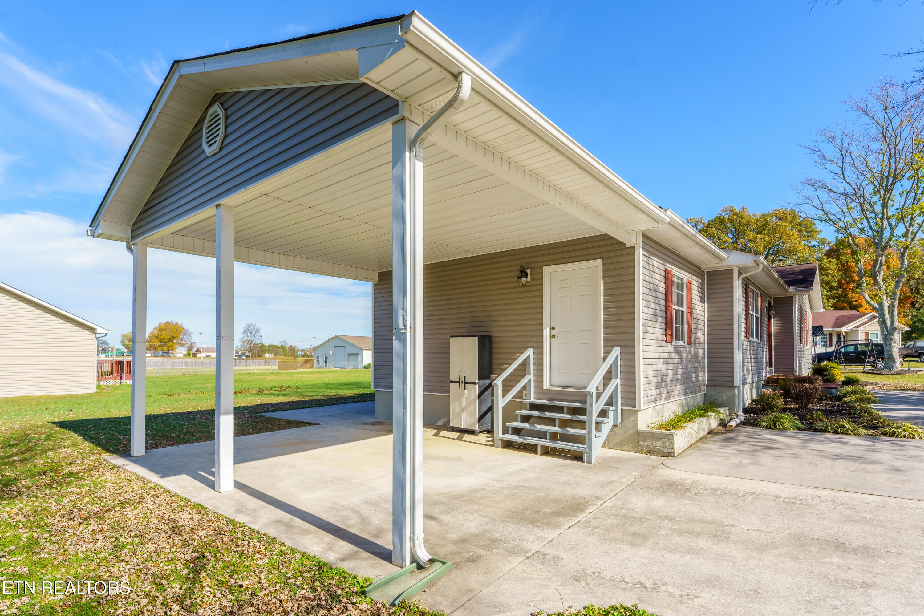 1023 Meek Street Madisonville TN 37354