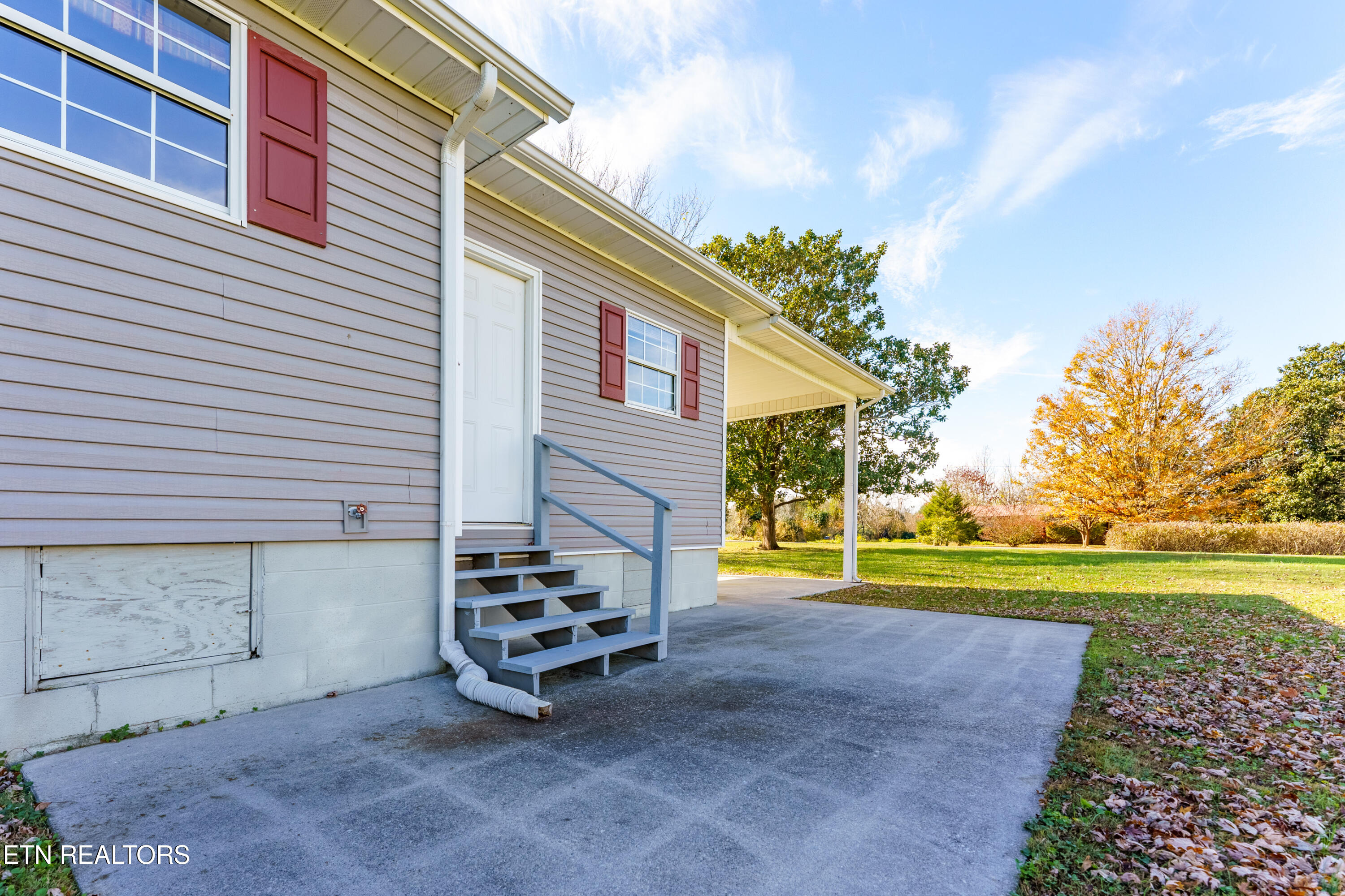 1023 Meek Street Madisonville TN 37354