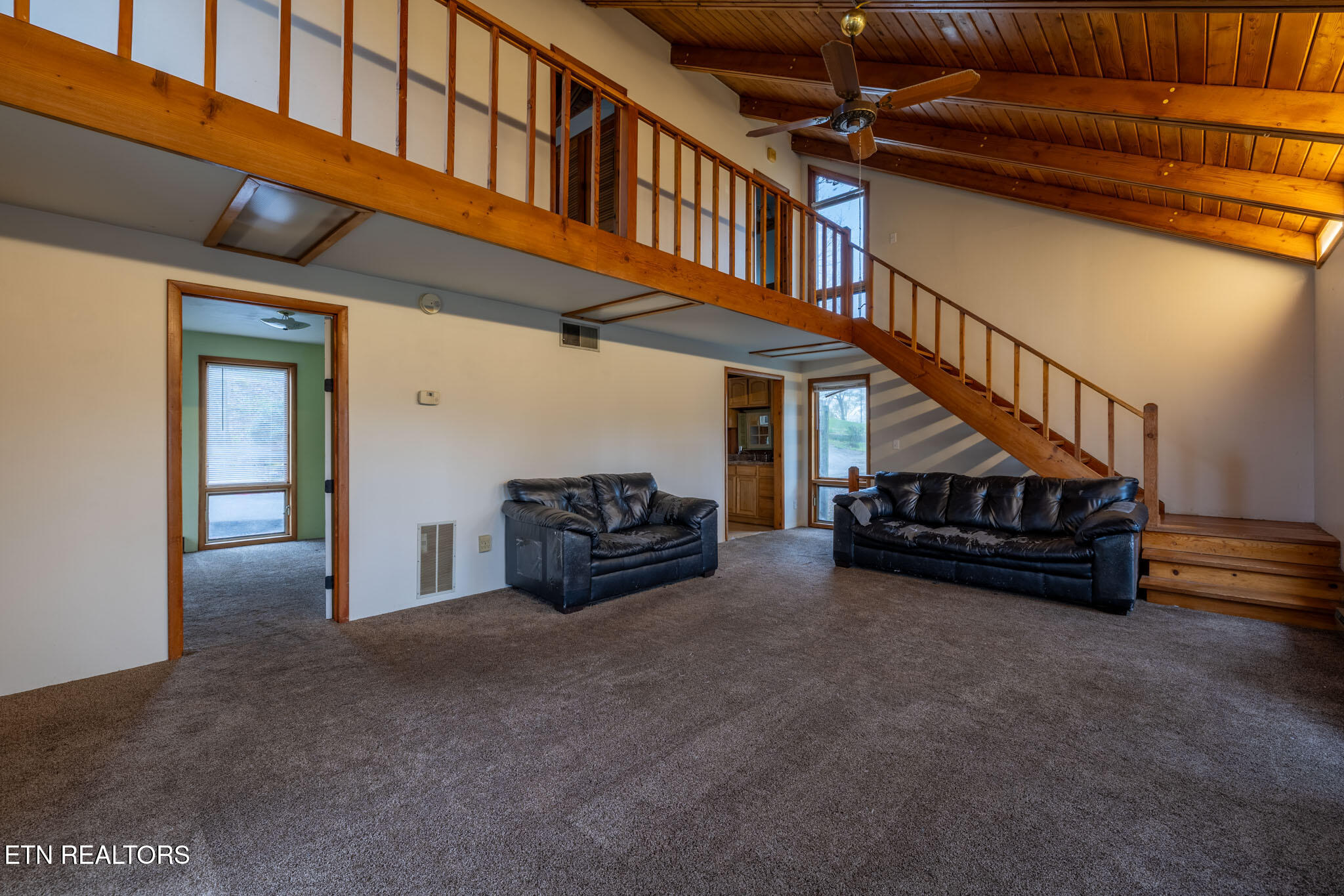 151 Lakeview Circle Clinton TN 37716