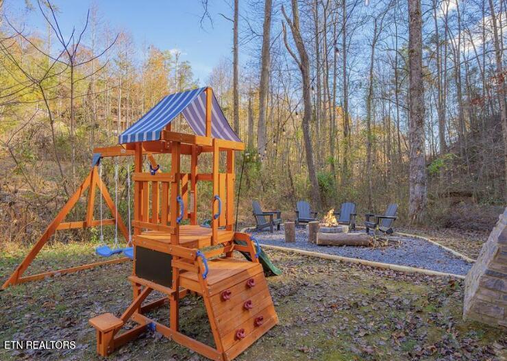 1615 Bear Valley Road Sevierville TN 37876