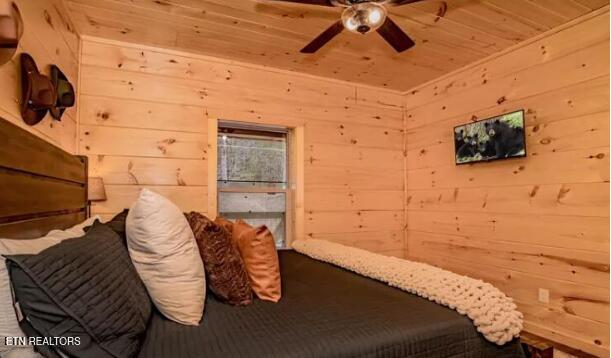 1615 Bear Valley Road Sevierville TN 37876