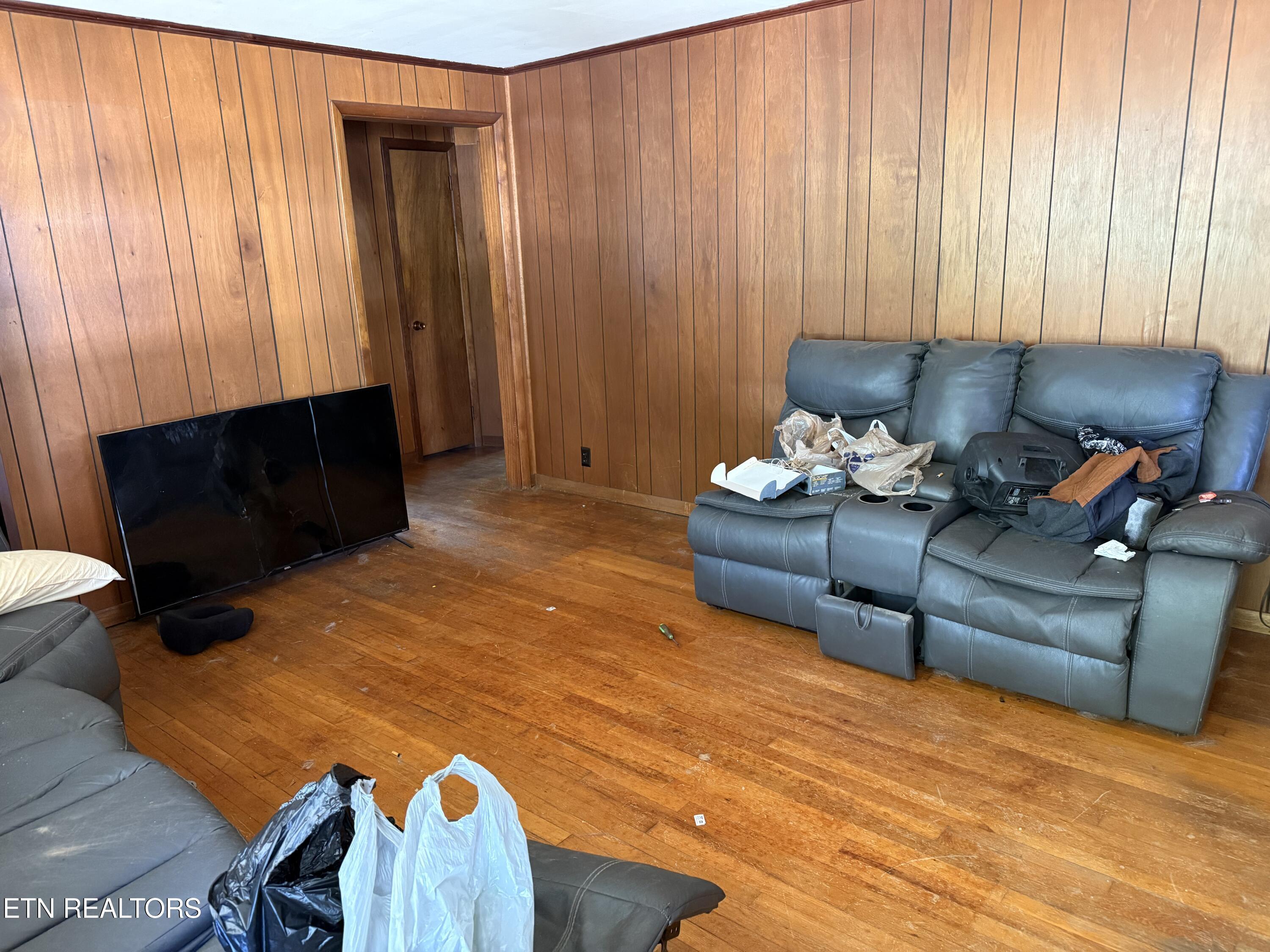 1907 Brown Avenue Knoxville TN 37917
