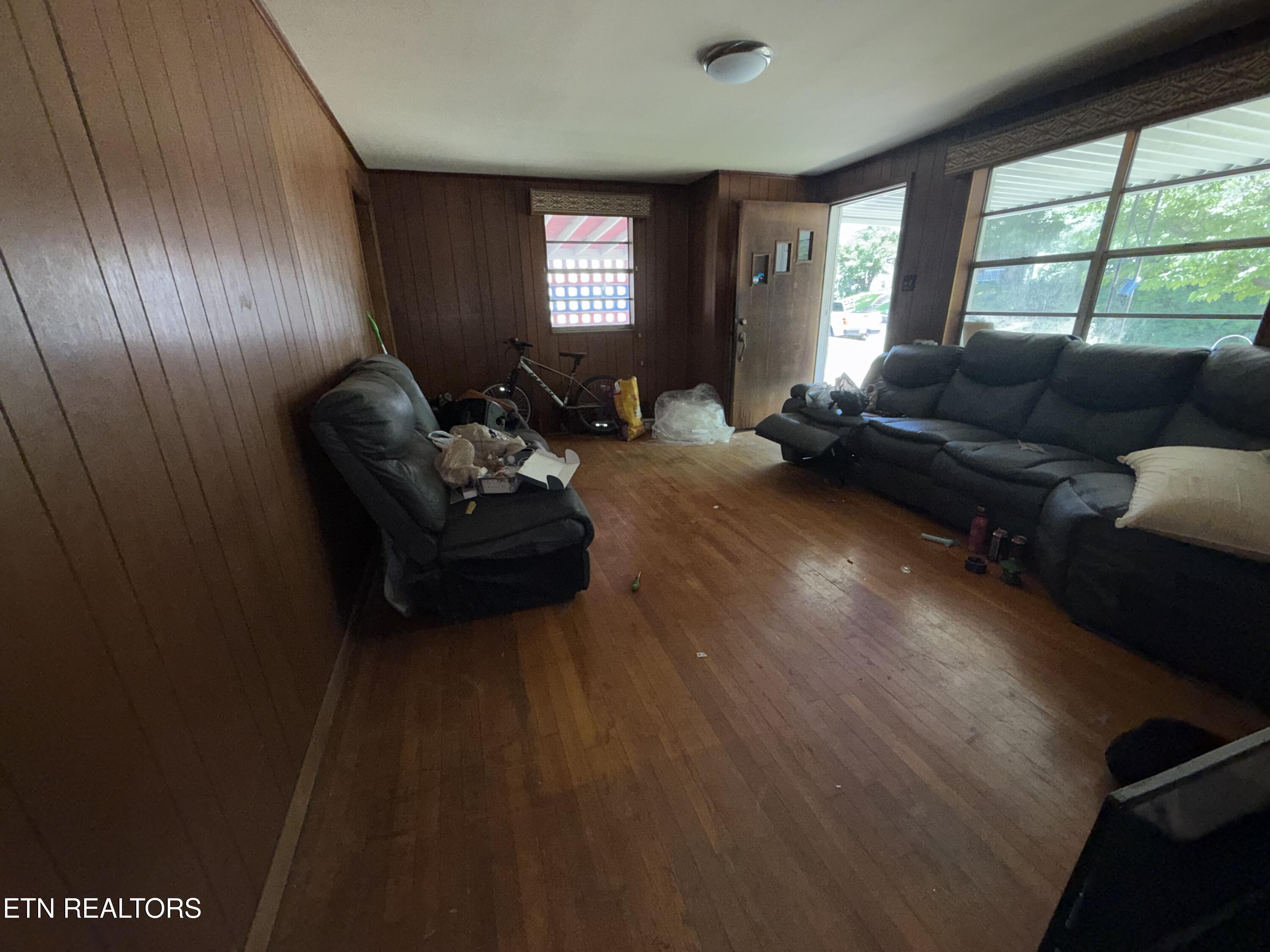 1907 Brown Avenue Knoxville TN 37917