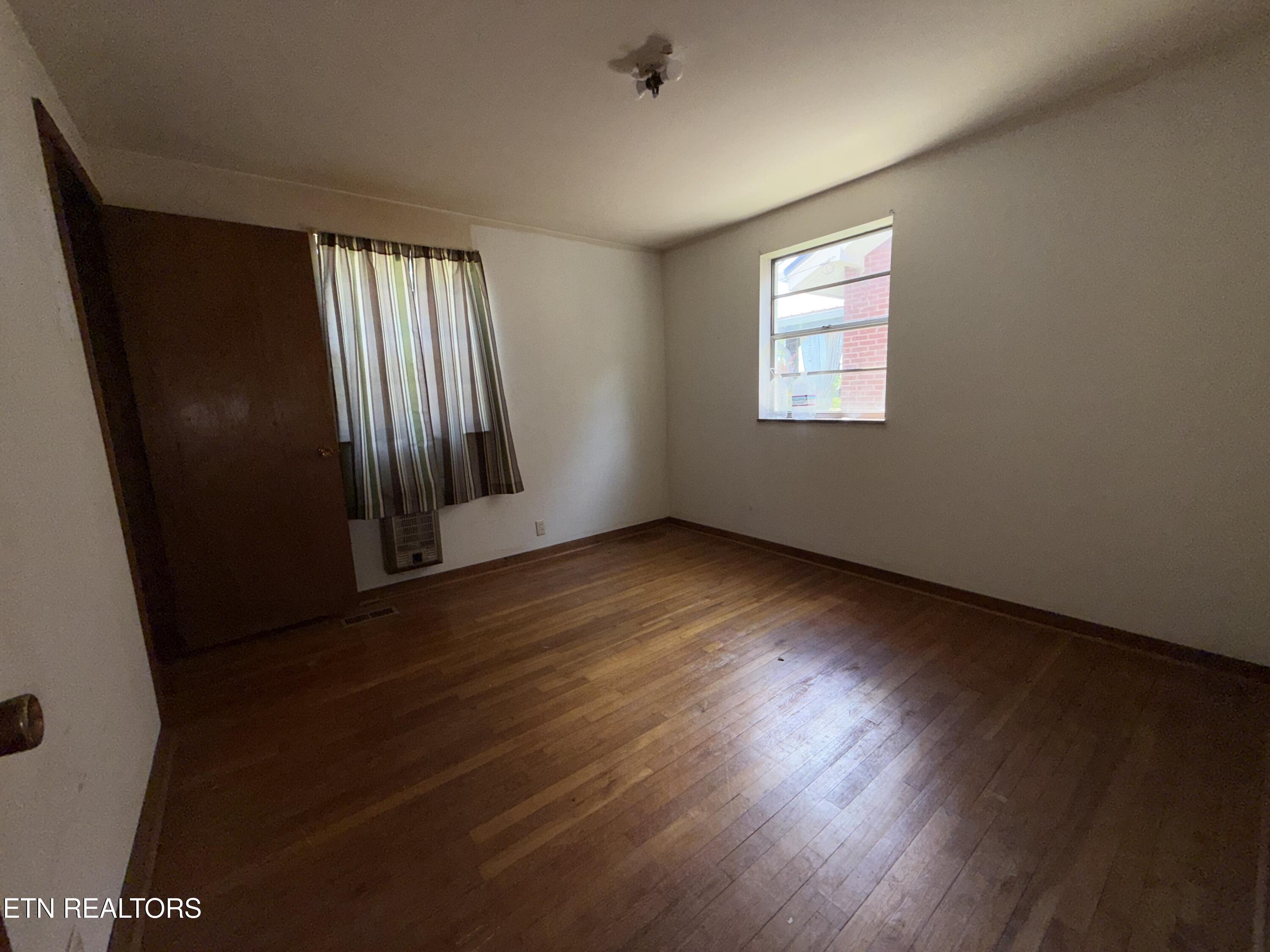 1907 Brown Avenue Knoxville TN 37917