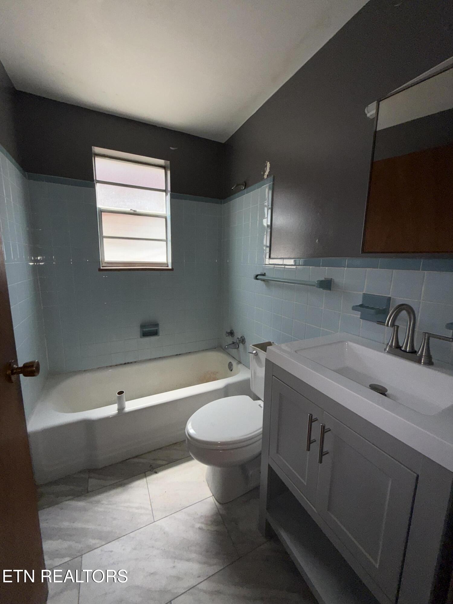 1907 Brown Avenue Knoxville TN 37917