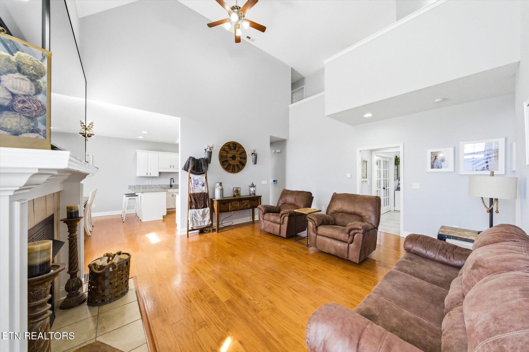 1537 Ellis Woods Loop Sevierville TN 37876