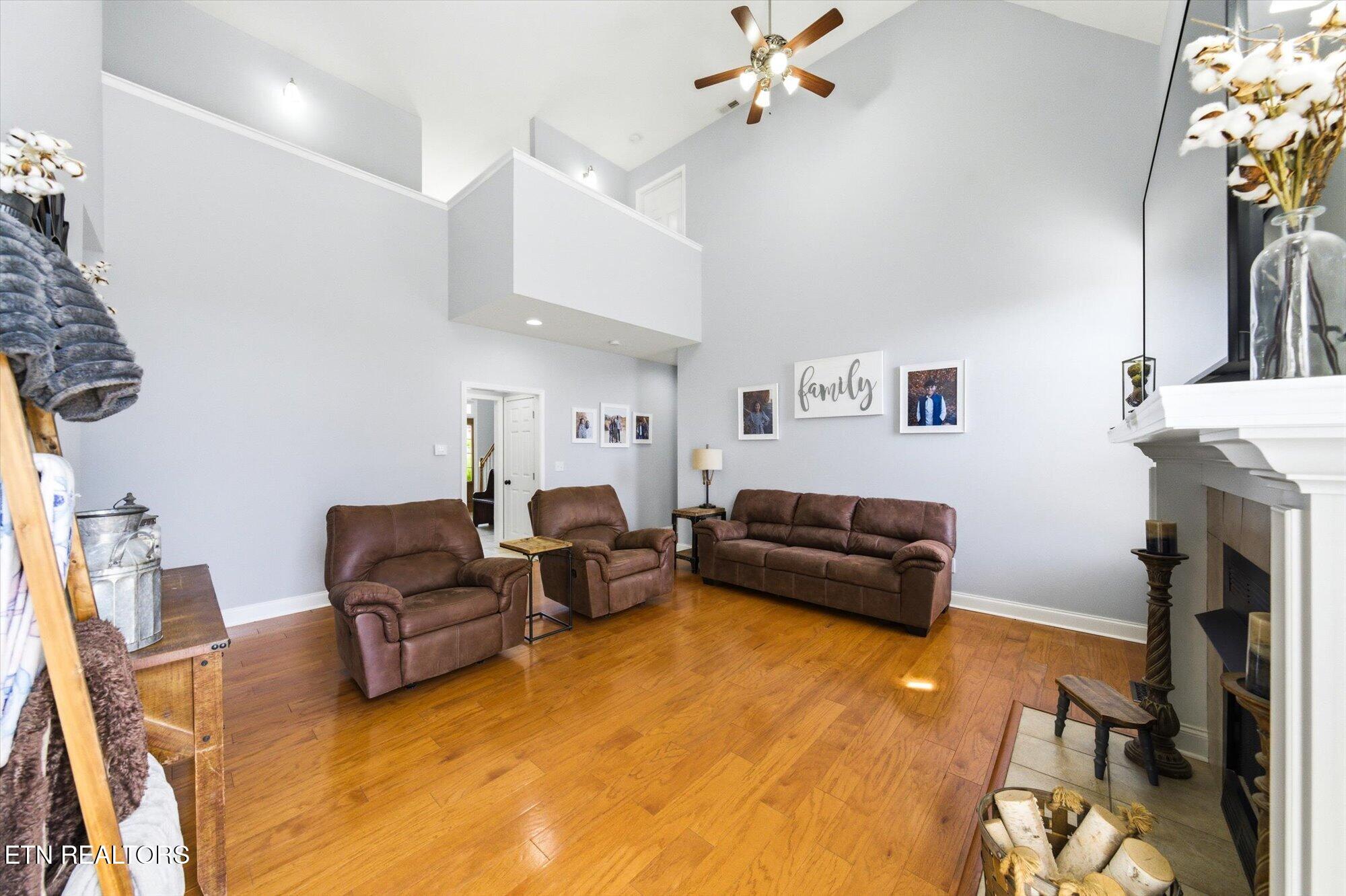 1537 Ellis Woods Loop Sevierville TN 37876