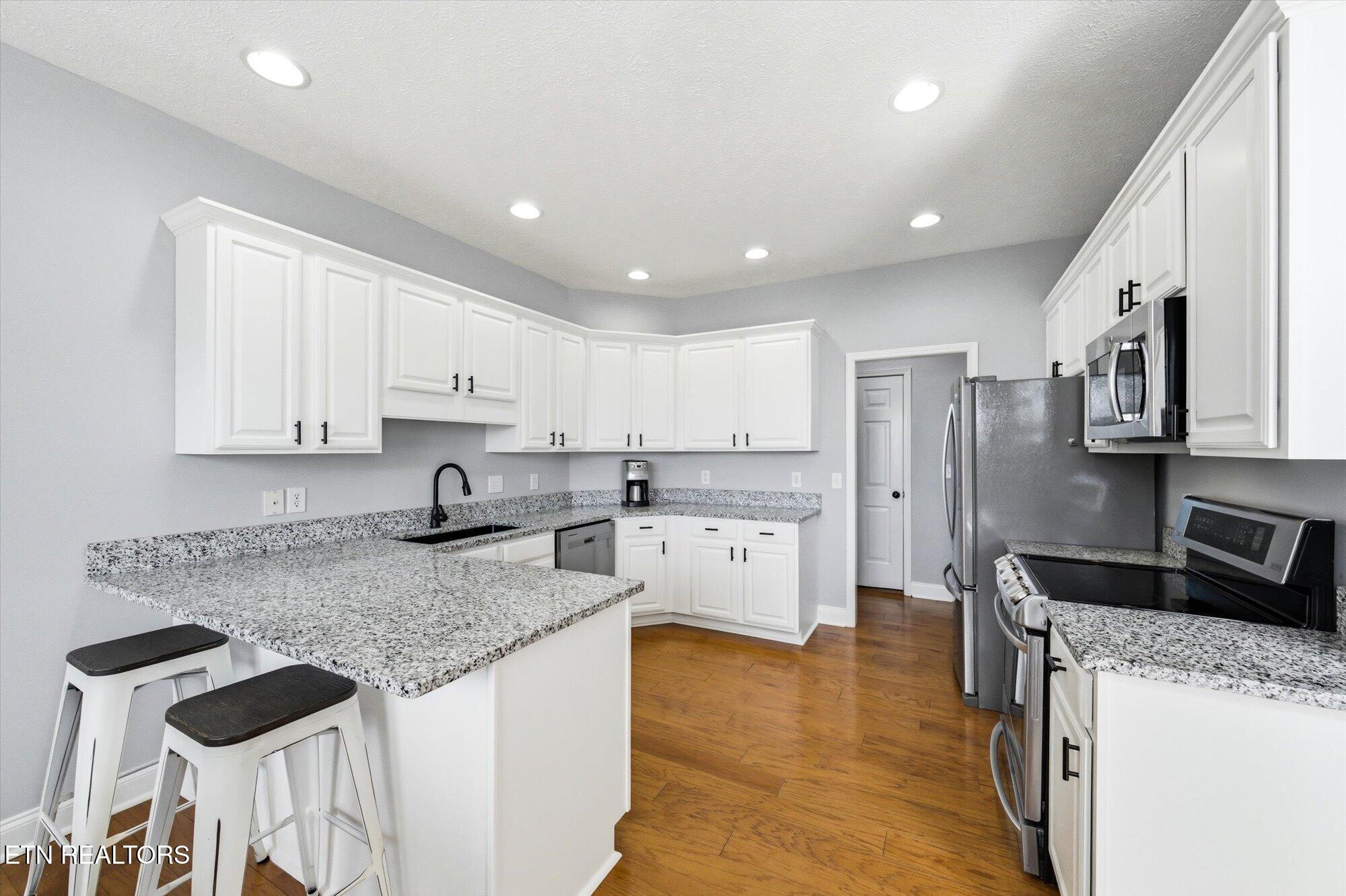 1537 Ellis Woods Loop Sevierville TN 37876