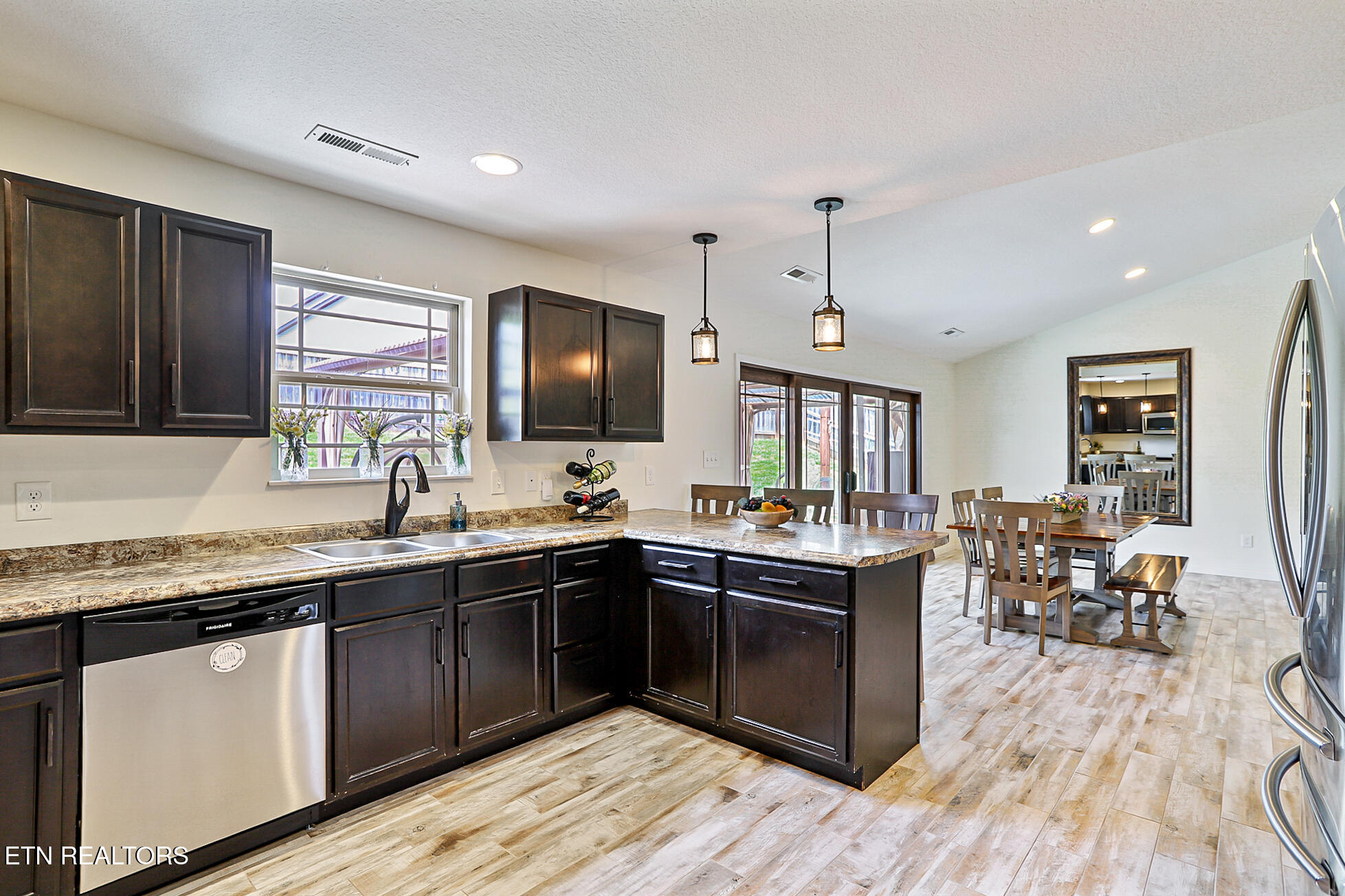 1157 Blackstone View Lane Knoxville TN 37932