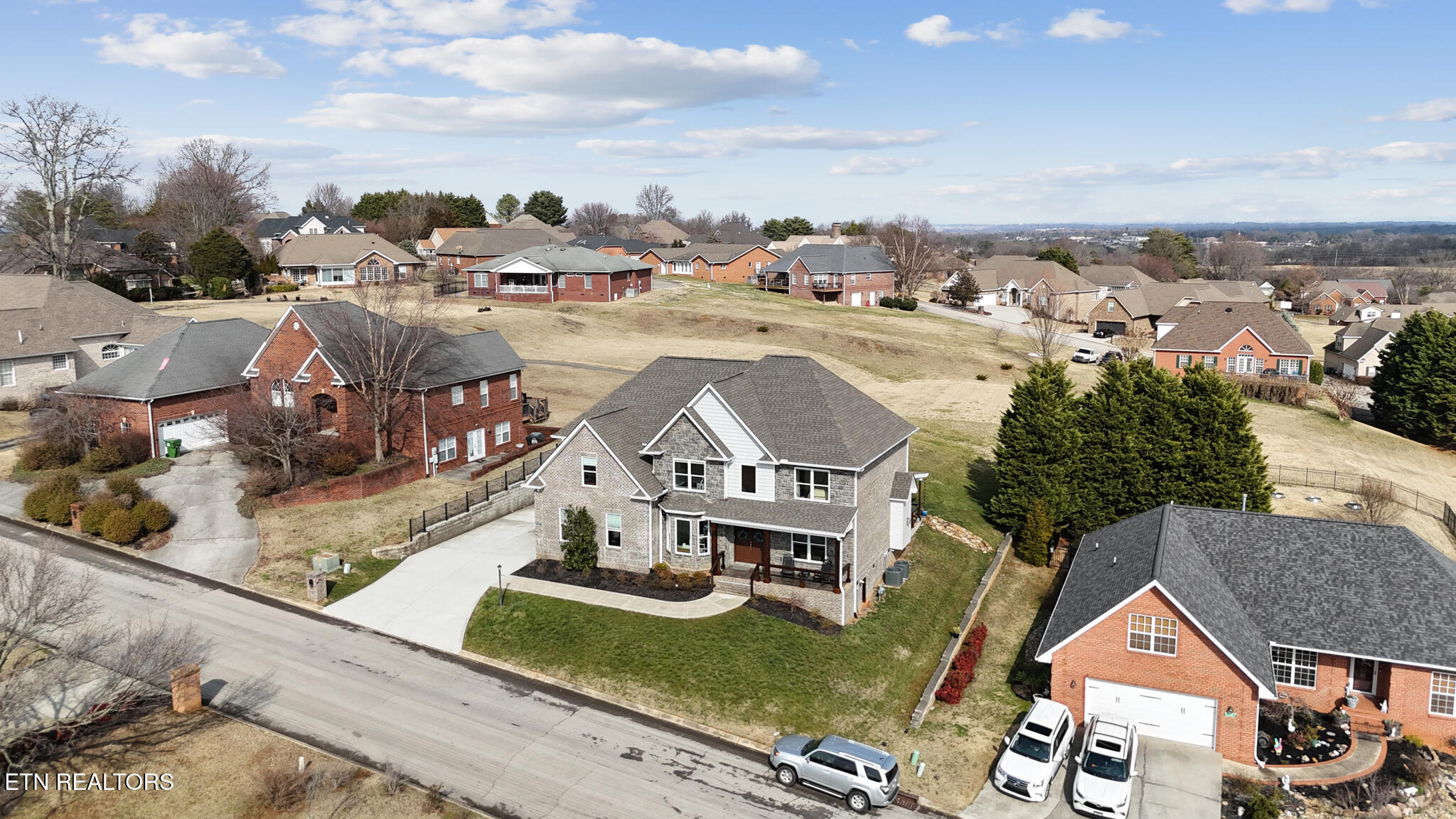 427 Royal Oaks Drive Maryville TN 37801